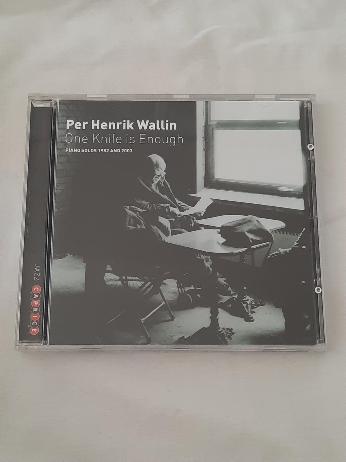 PER HENRIK WALLIN ONE KNIFE IS ENOUGH (403427272) ᐈ Finelle på Tradera