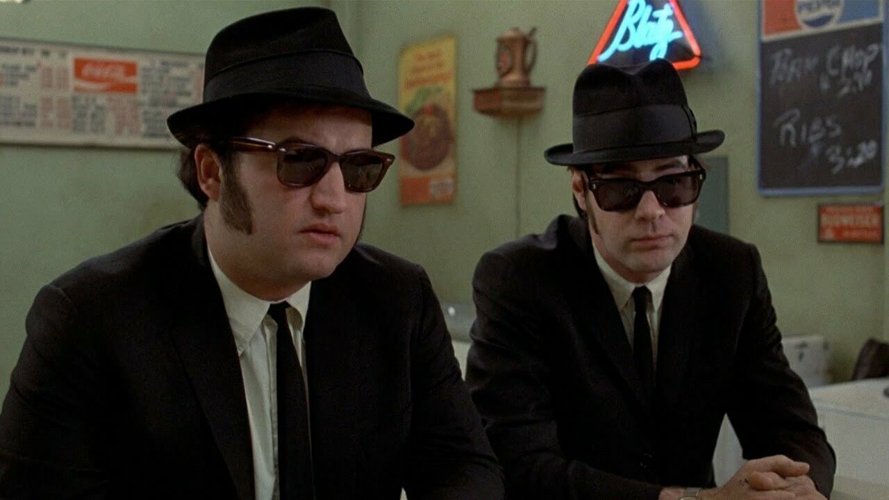 THE BLUES BROTHERS IN DINER DAN AYKROYD & JOH.. (370931082) Köp på