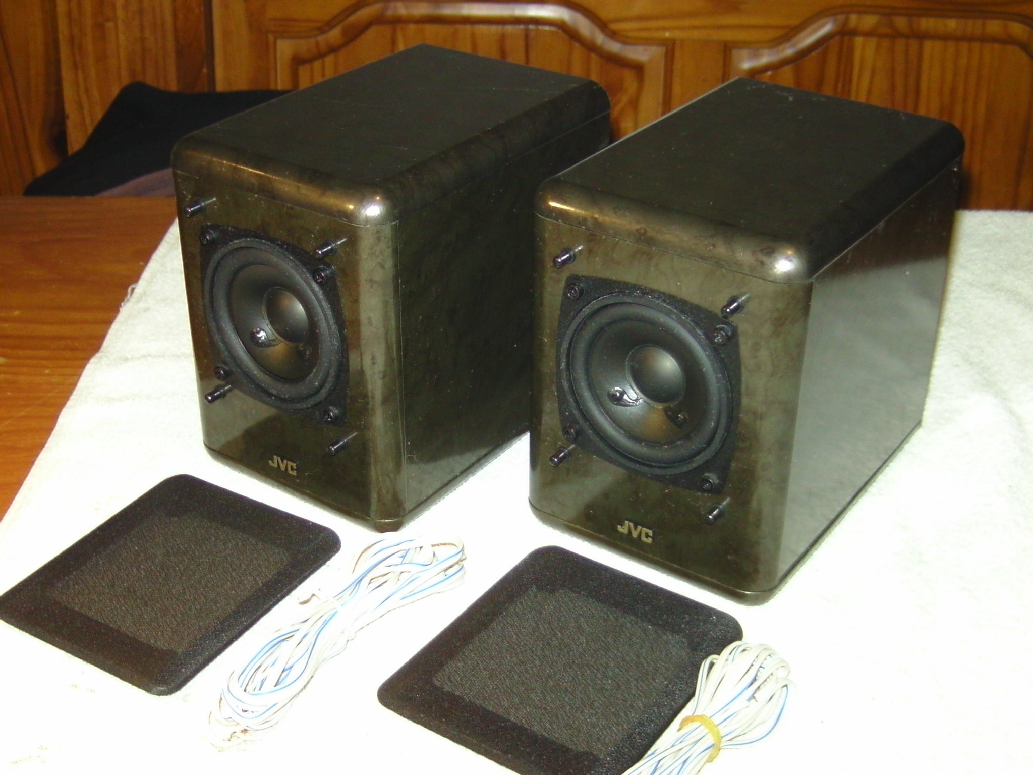 JVC SPUX5000 Små mycket välljudande högtalare!.. Köp på Tradera