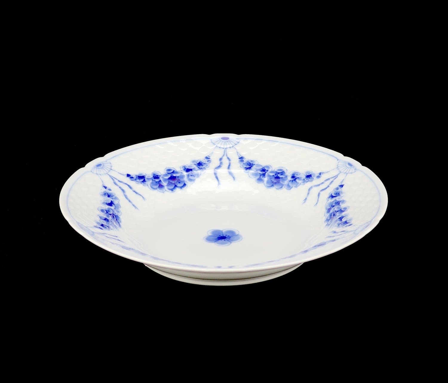 Syvä 21,5 cm lautanen Bing & Gröndahl Empire