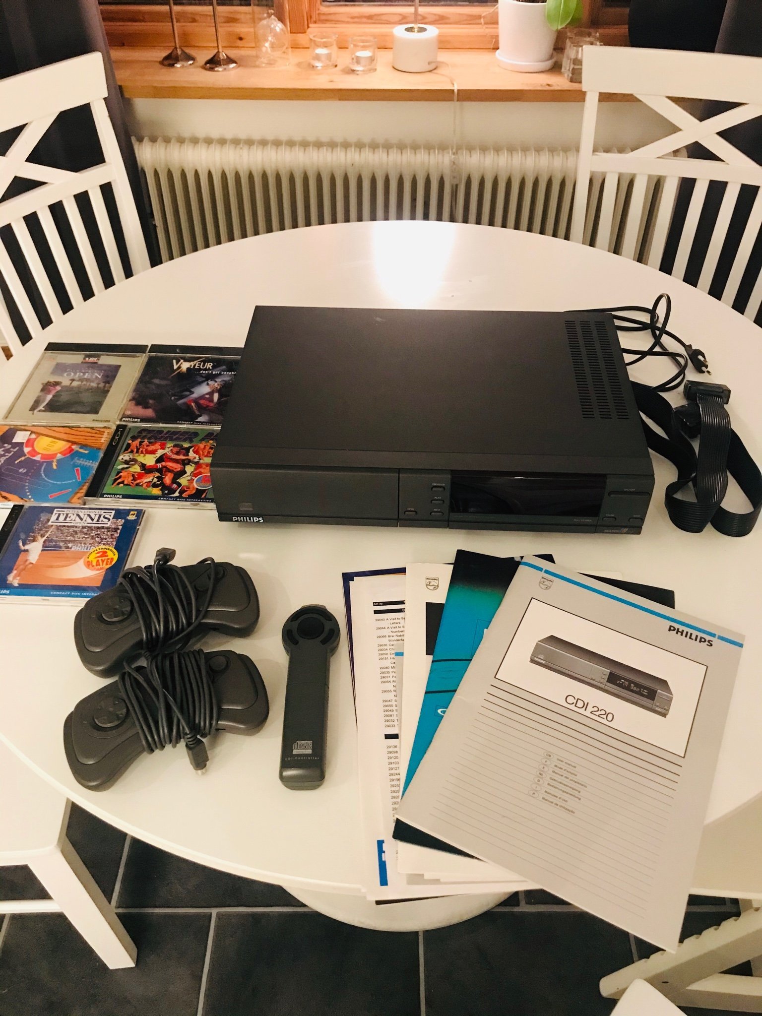 Philips CDI 220/60, 2 HK, Fjärrkontroll, 5 spel.. (415570201) ᐈ Köp på