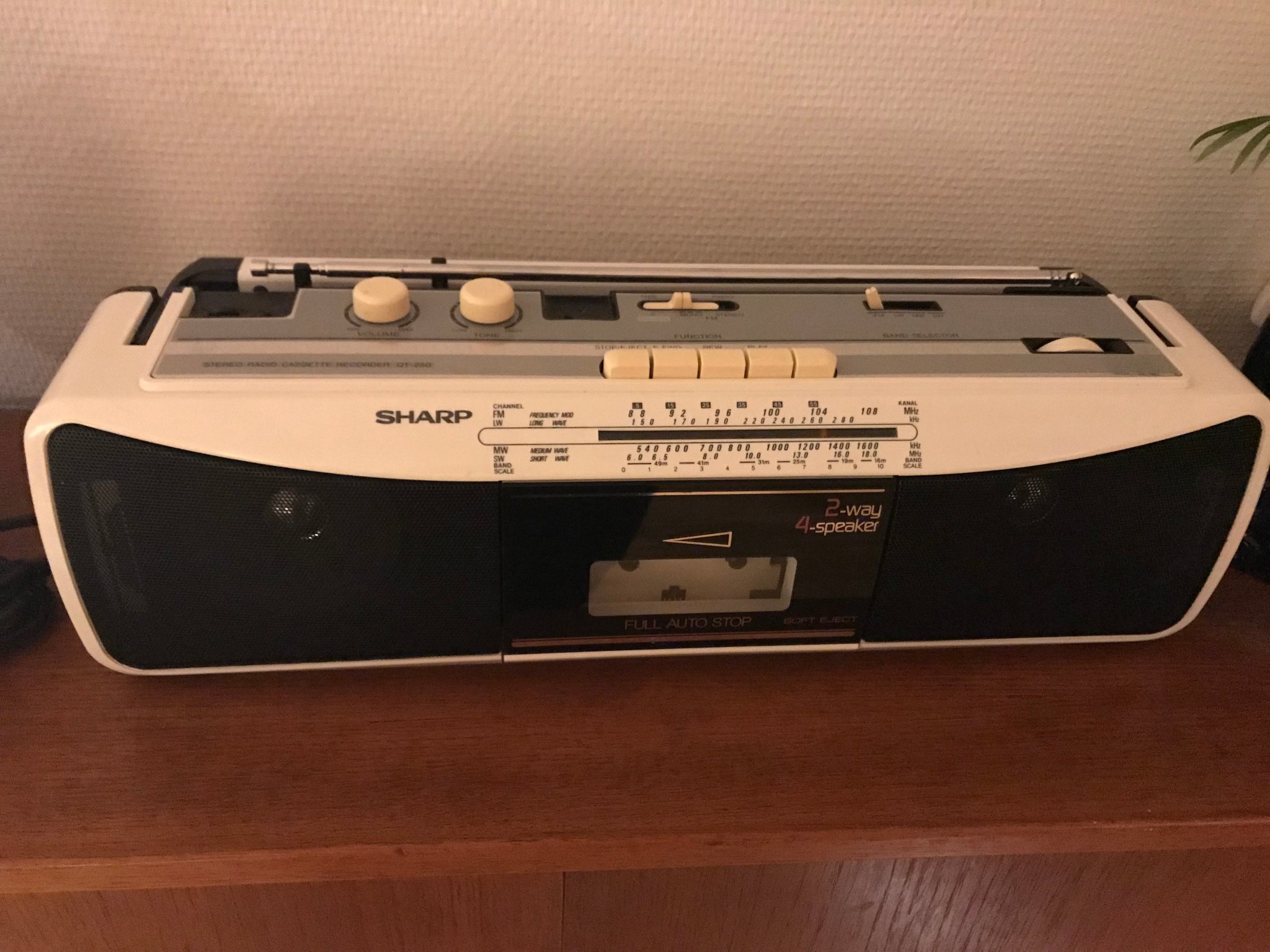 Sharp Stereo Radio Cassette Recorder QT250.. (423644398) ᐈ Köp på