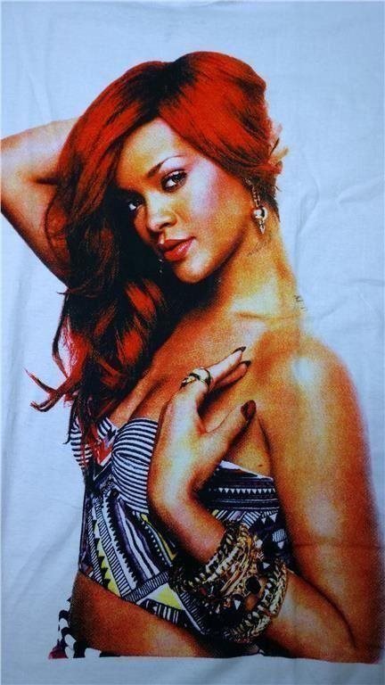 T-Shirt. T-Shirt. T-Shirt. Vit. Rihanna. Medium 58765f T-Shirt. T-Shirt. T-Shirt. Vit. Rihanna. Medium 58765f