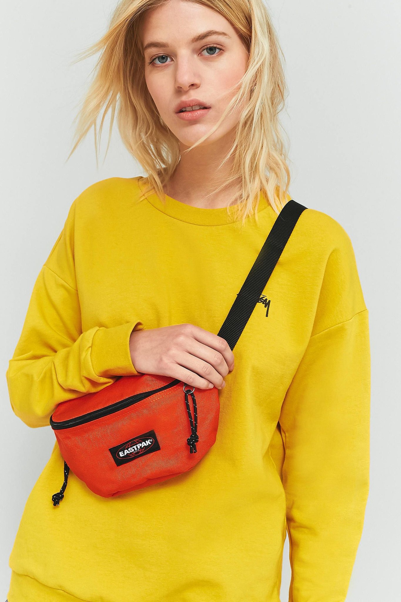 NY/OANVÄND röd Eastpak bumbag fanny pack magväs.. (405836820) ᐈ Köp på