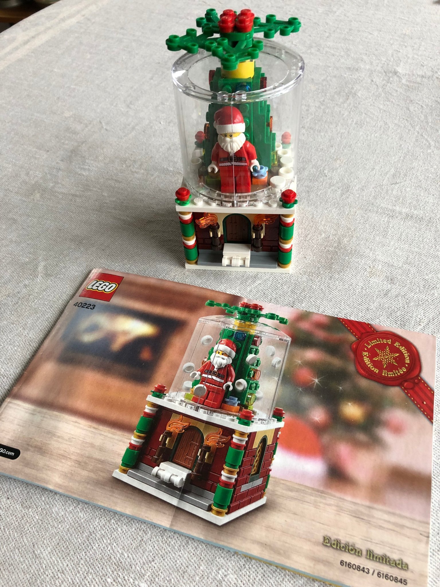 Lego nr 40223 Snökula Snowglobe Jul Limited Ed.. Köp på Tradera