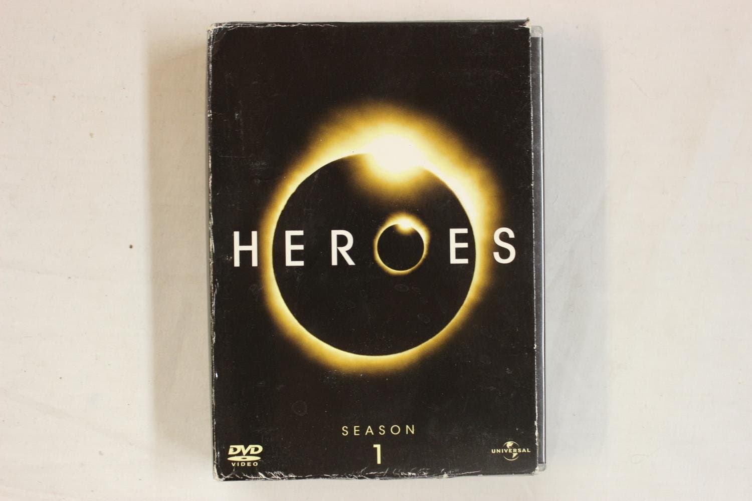 DVD-boxar: Heroes (Säsong 1) | Köp från Blabom på Tradera (457419300)