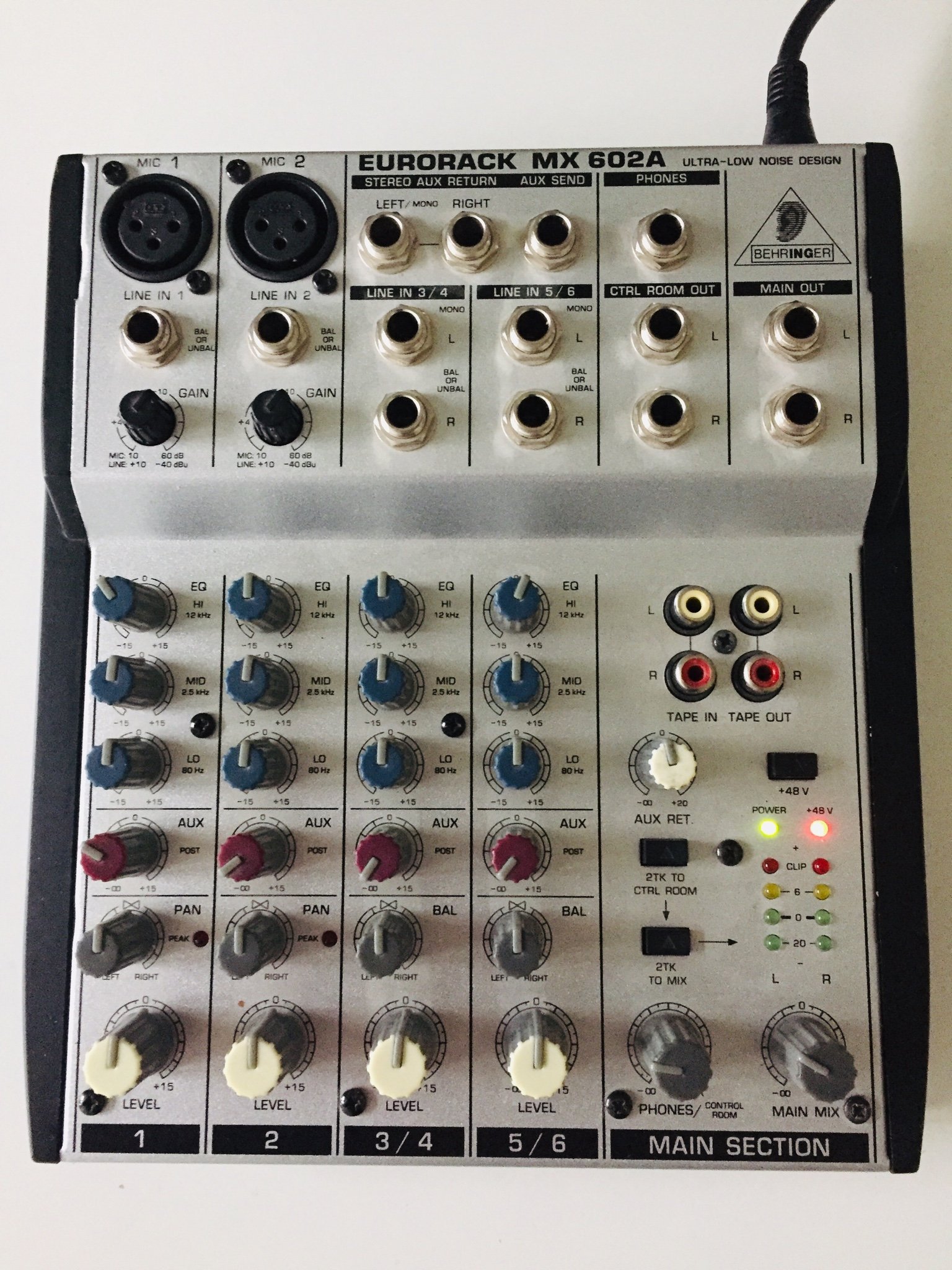 Mixerbord Behringer Eurorack MX602A - Ultra Noi.. (386697125) ? Kop pa ...