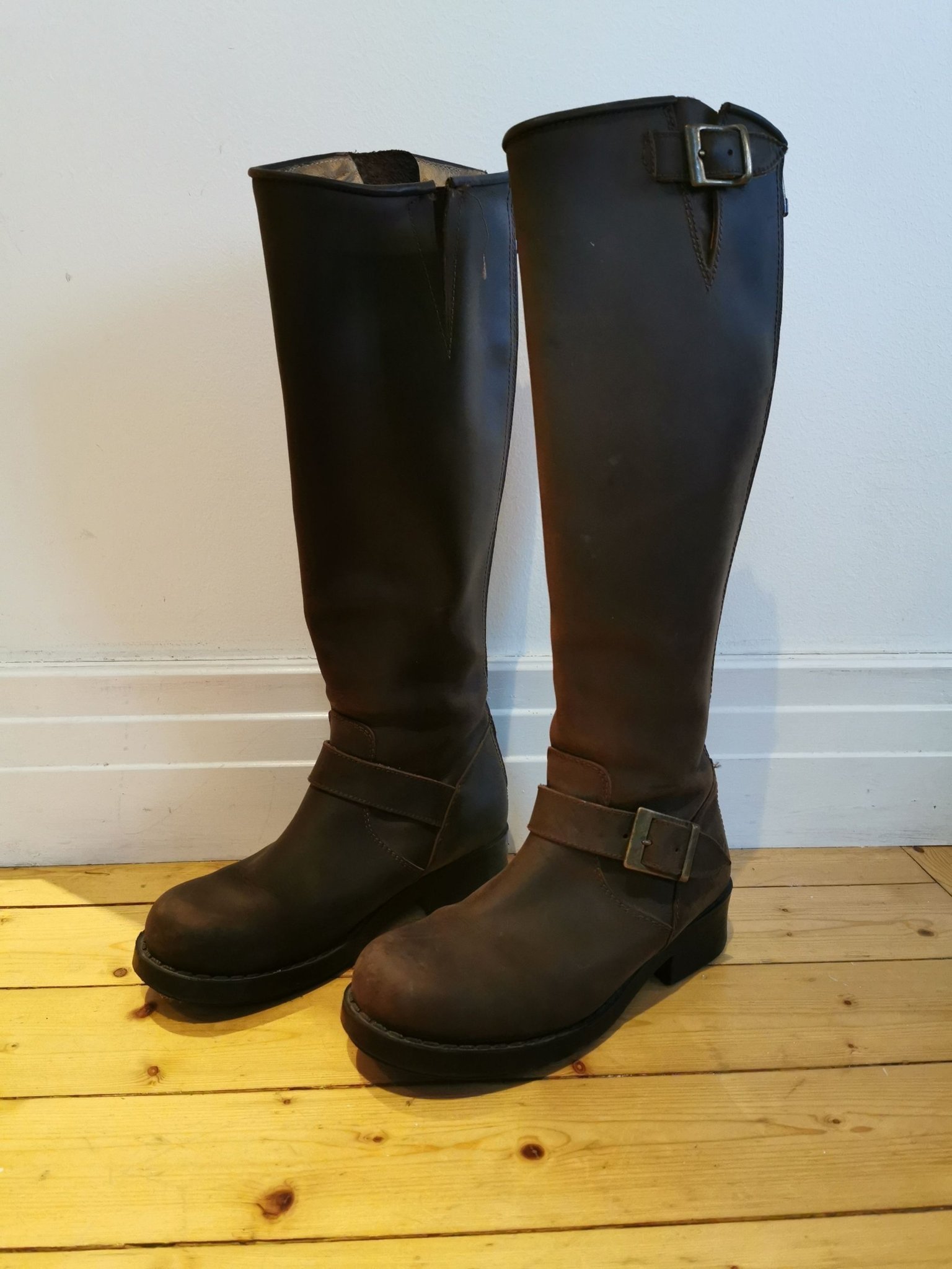 johnny bulls platform high boot
