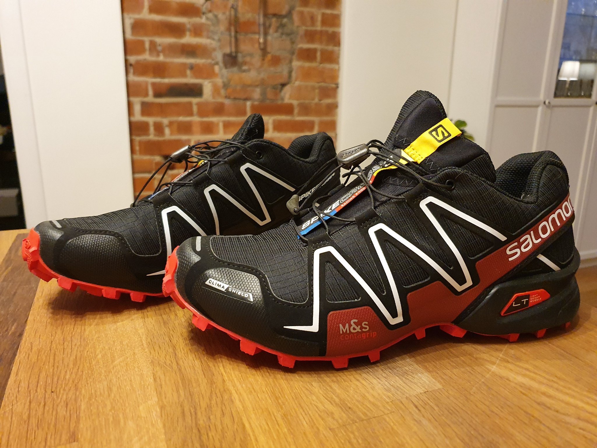 salomon cross spike