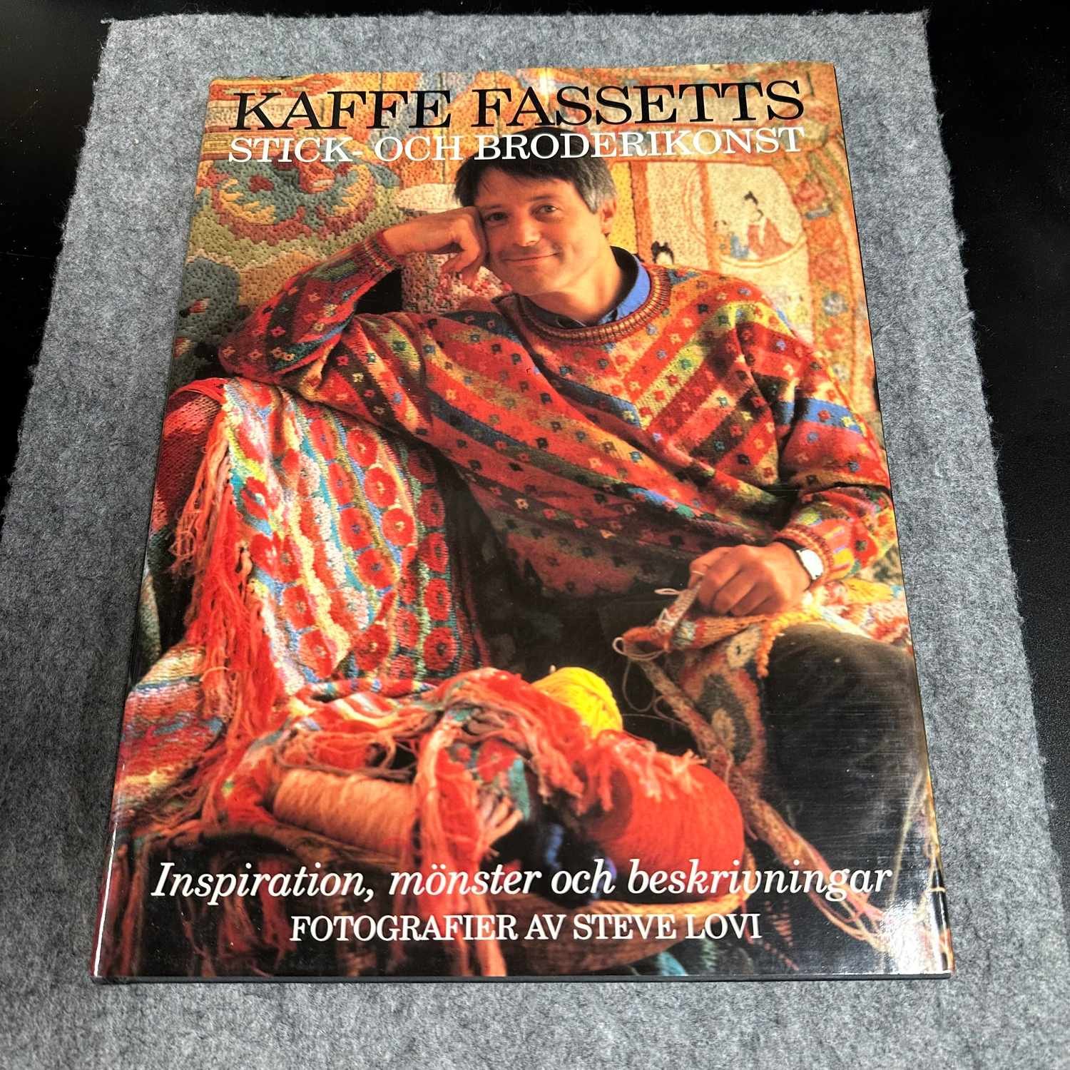 Kaffe Fassett - Stick- och brod.. | Köp från LindesFynd på Tradera ...