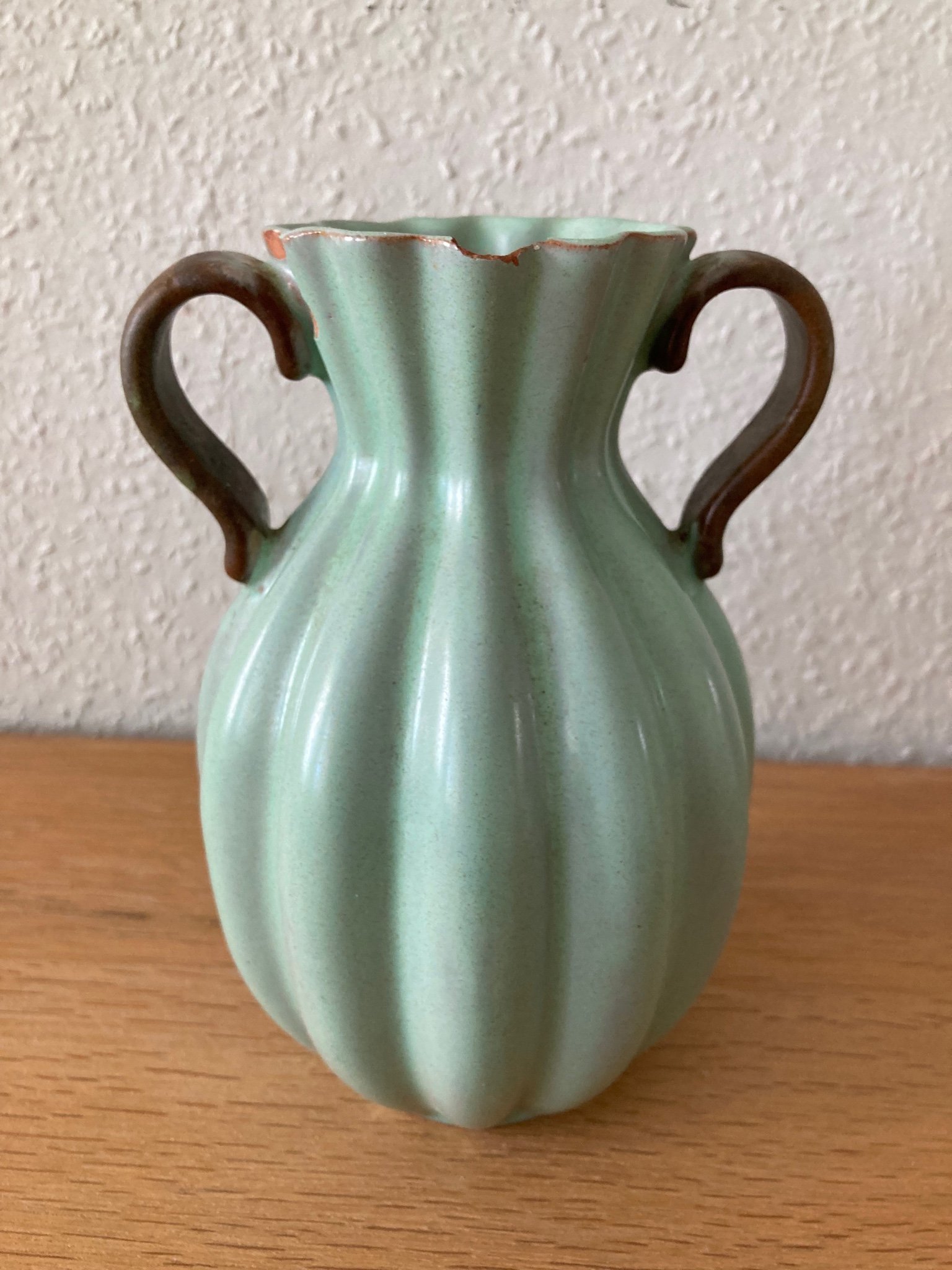 Se produkter som liknar UpsalaEkeby Klyftvas Anna .. på Tradera