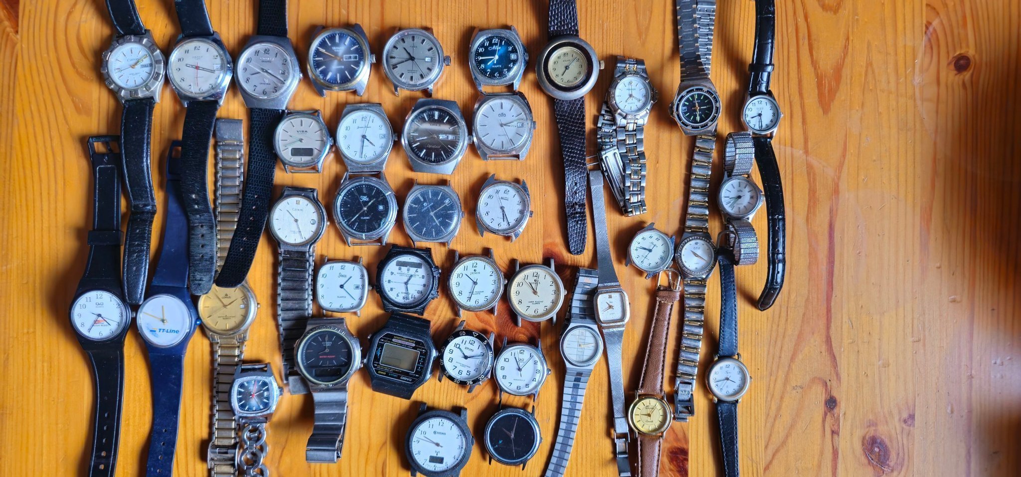 Vintage watches and bärnsten
