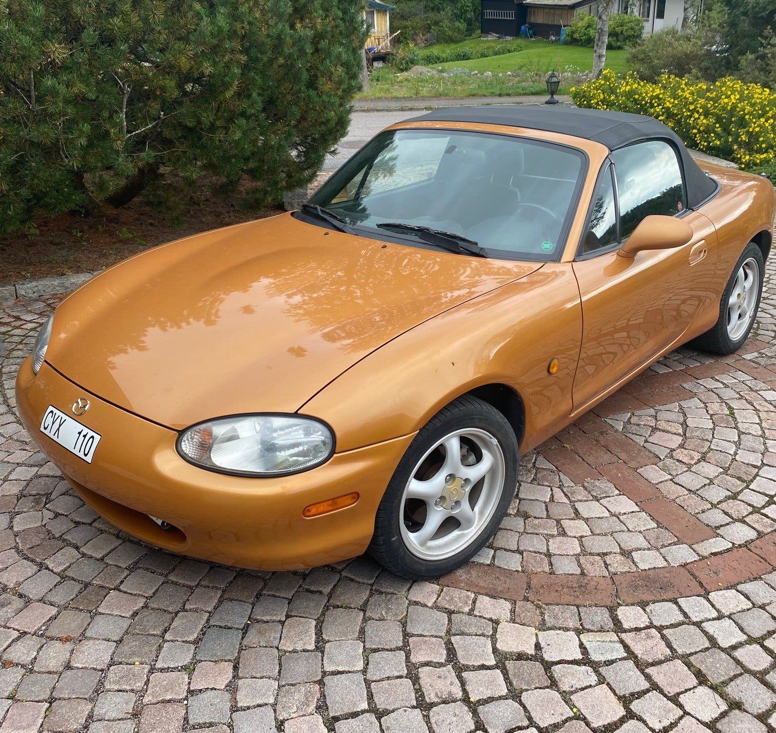 Mazda MX-5 1.8 Manual, 5-trins, 140ps, 1998