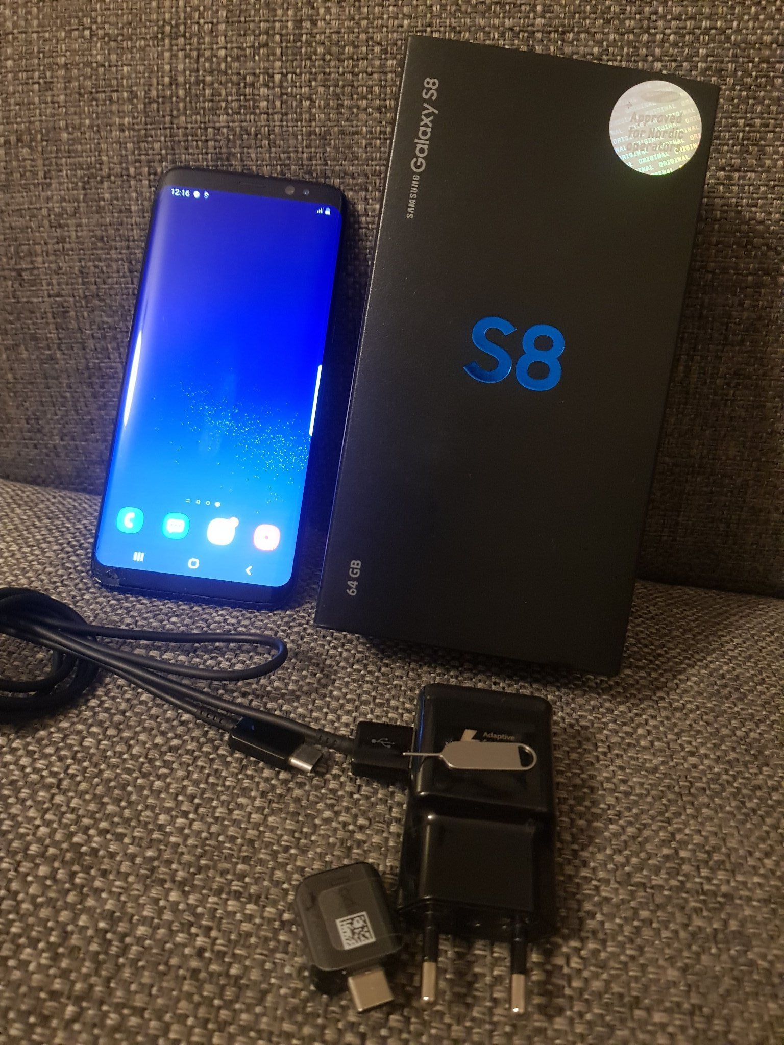 s8  64gb