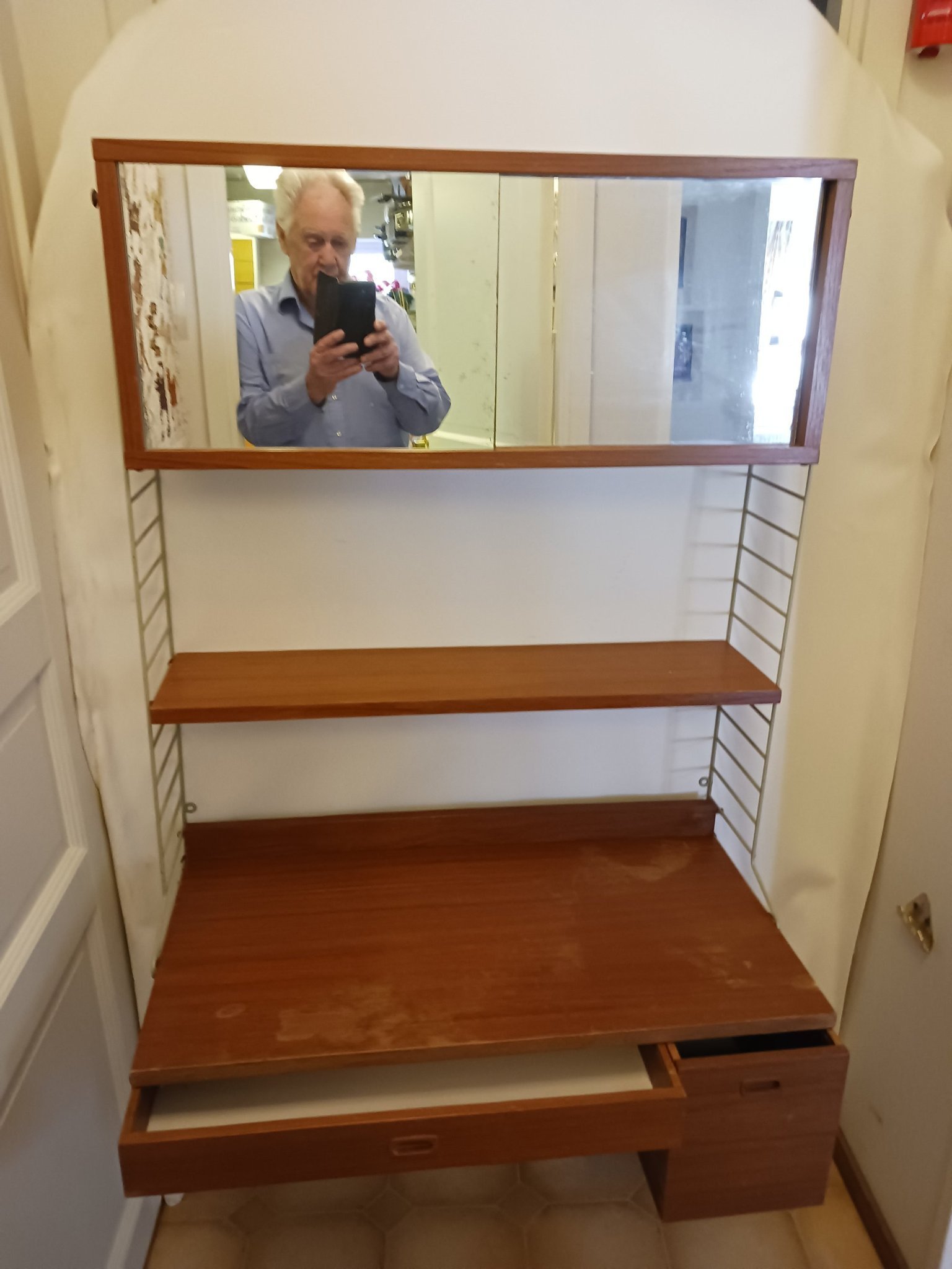 Se produkter som liknar String på Tradera (636842207)