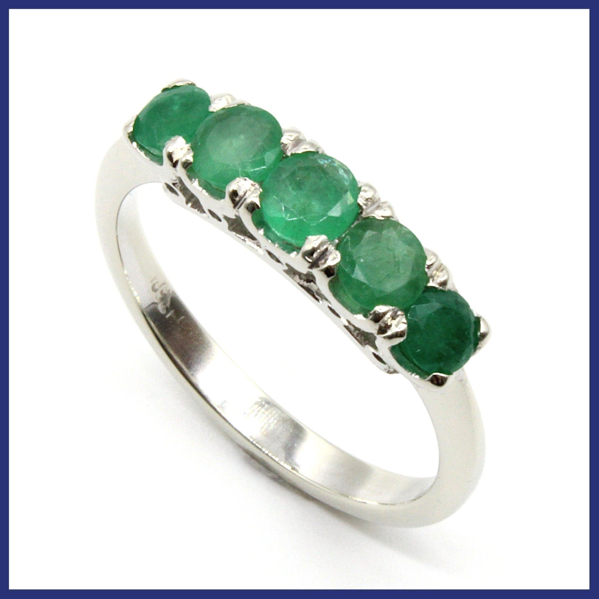 Ring, 18K vitguld, smaragder, 5 st (1,05ctv, stl 17,6mm)