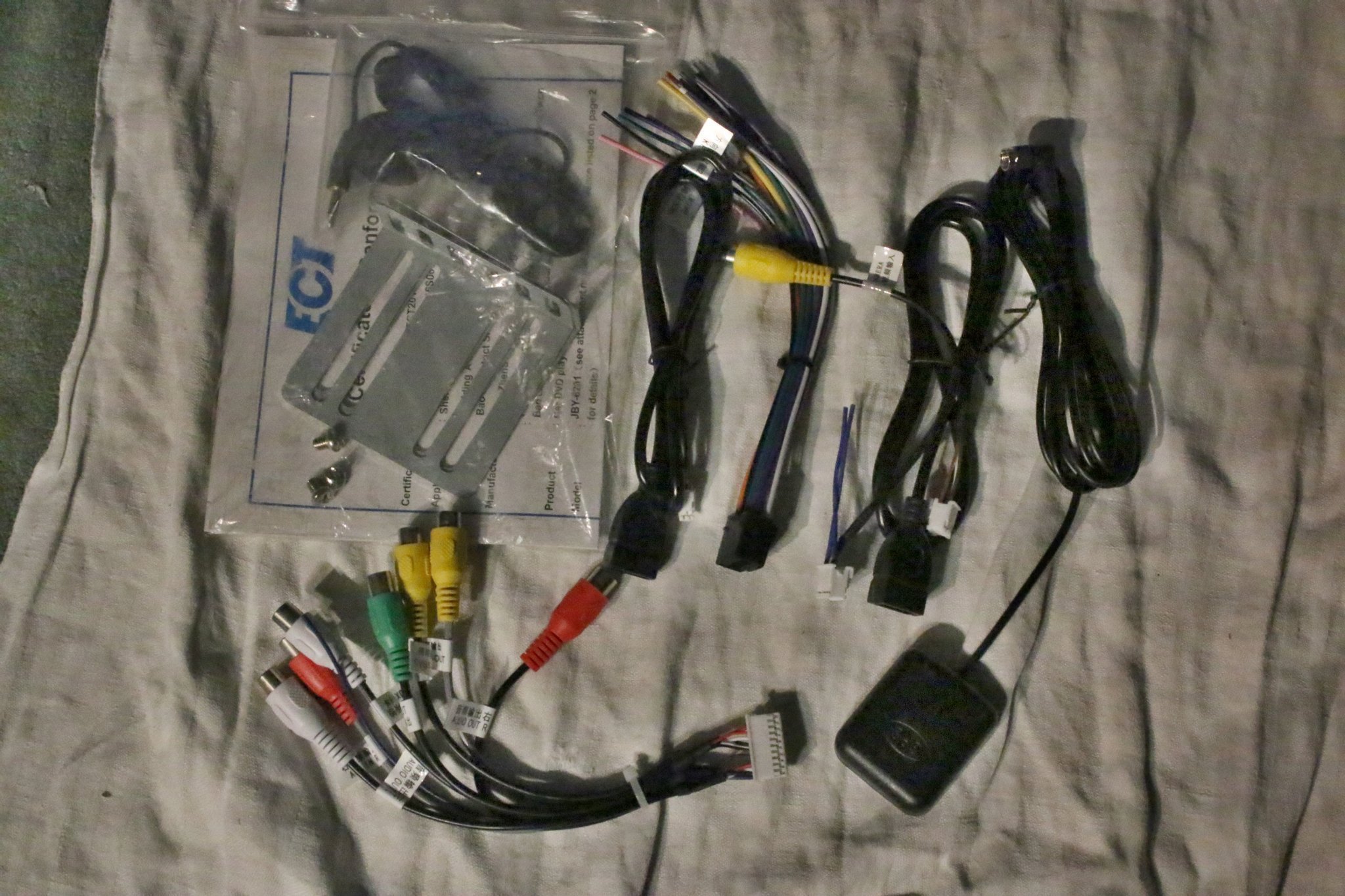 JBY6201 Bilstereo/Car DVD Player Köp på Tradera (570507247)