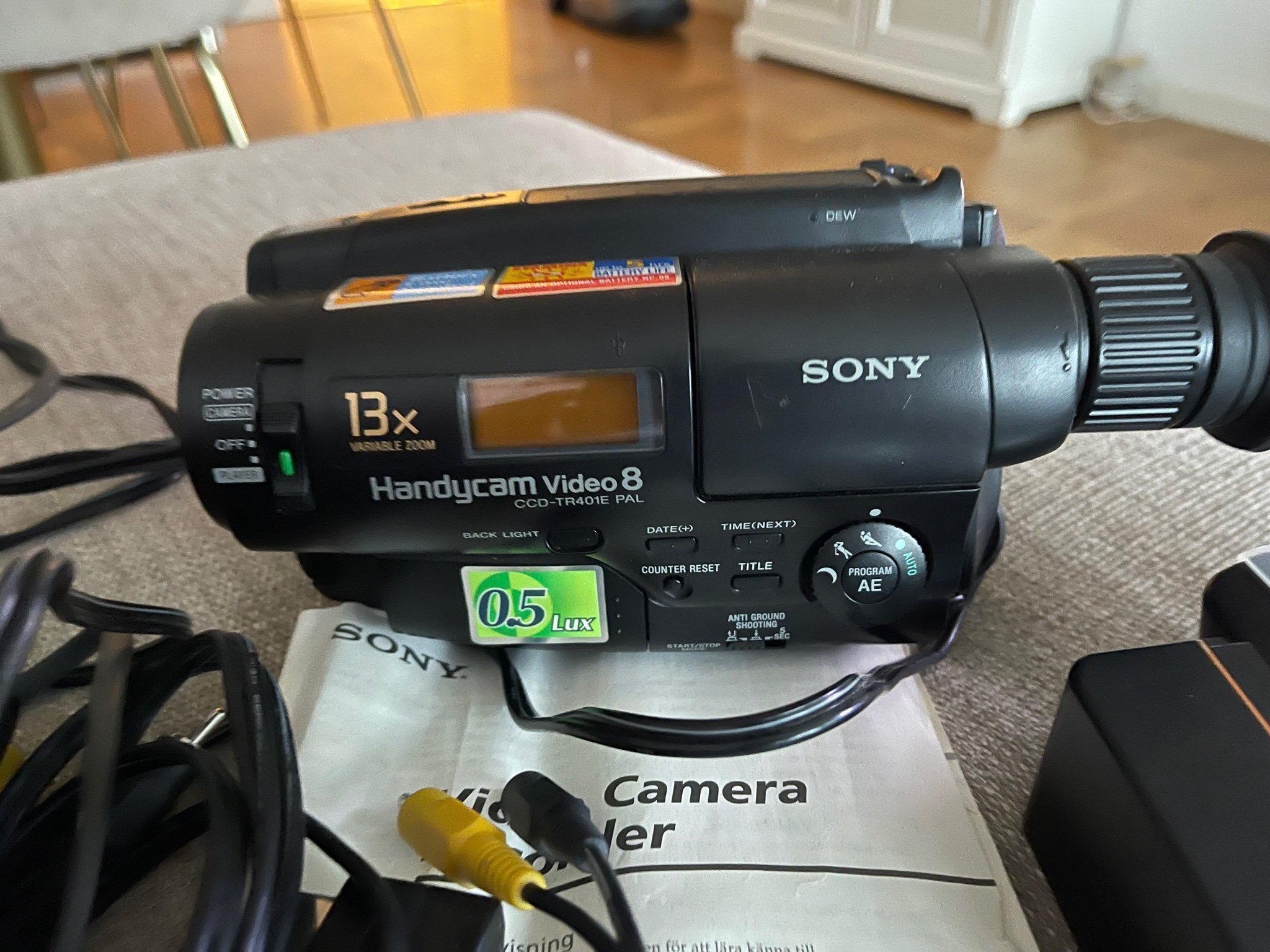 VIDEOKAMERA VIDEO8HI8 SONY Köp på Tradera (586526773)