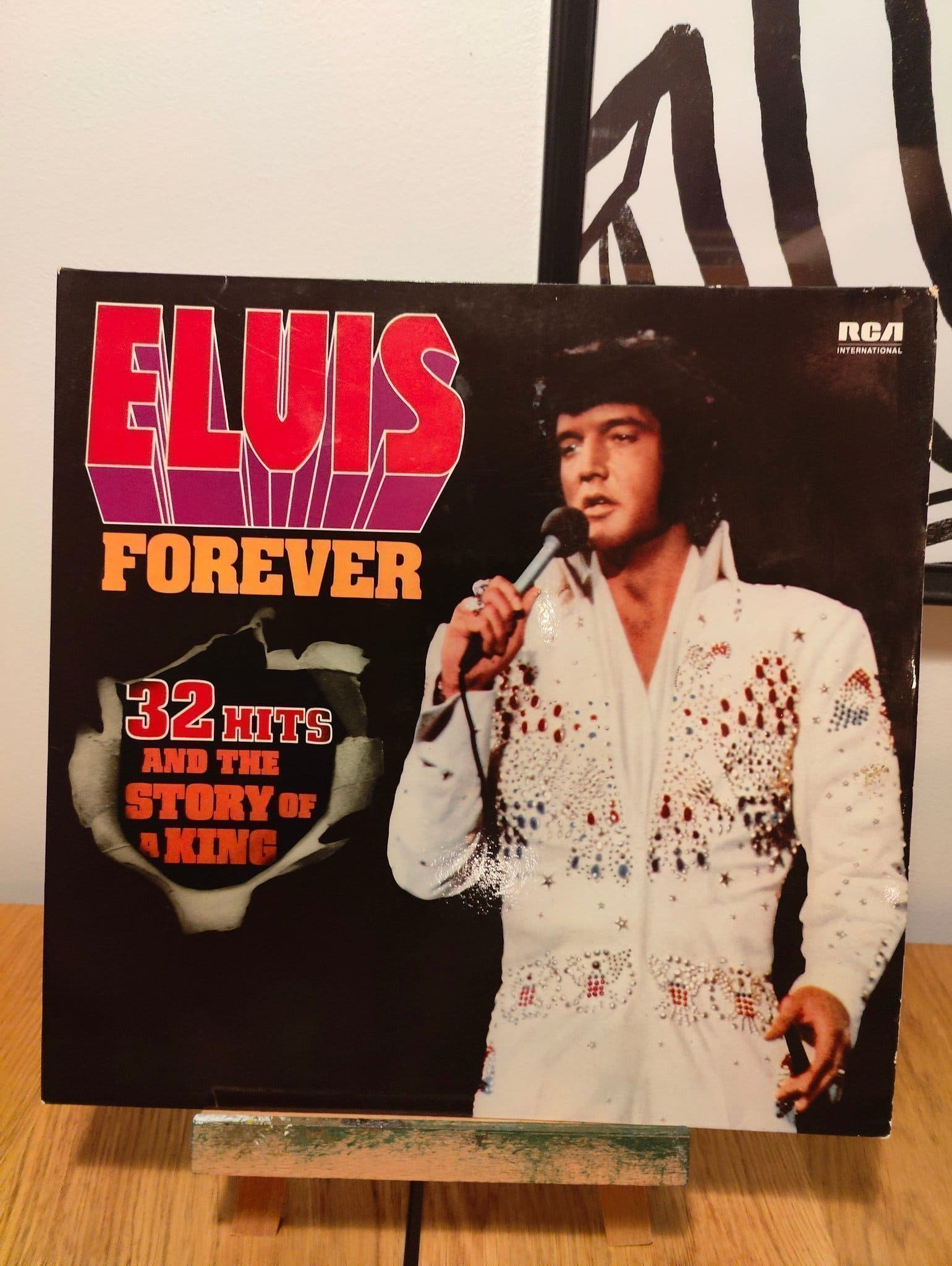 Forever 32 Rapper Elvis Forever - 32 Hits And The Story Of A King.. | Köp på Tradera ...