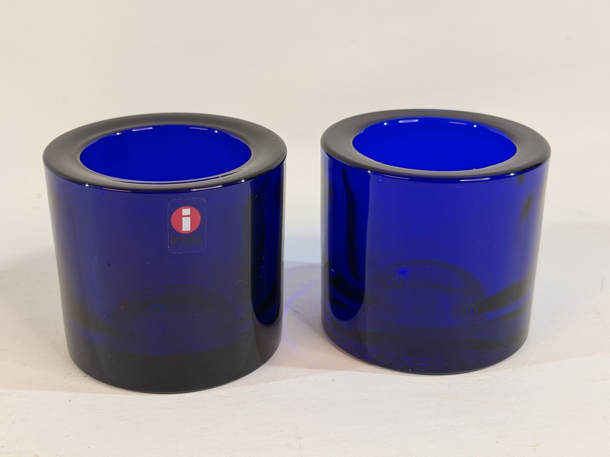 LJUSLYKTA 2ST MARIMEKKO KIVI-LJUSLYKTOR BLÅTT GLAS DESIGN HEIKKI ORVOLA IITTALA