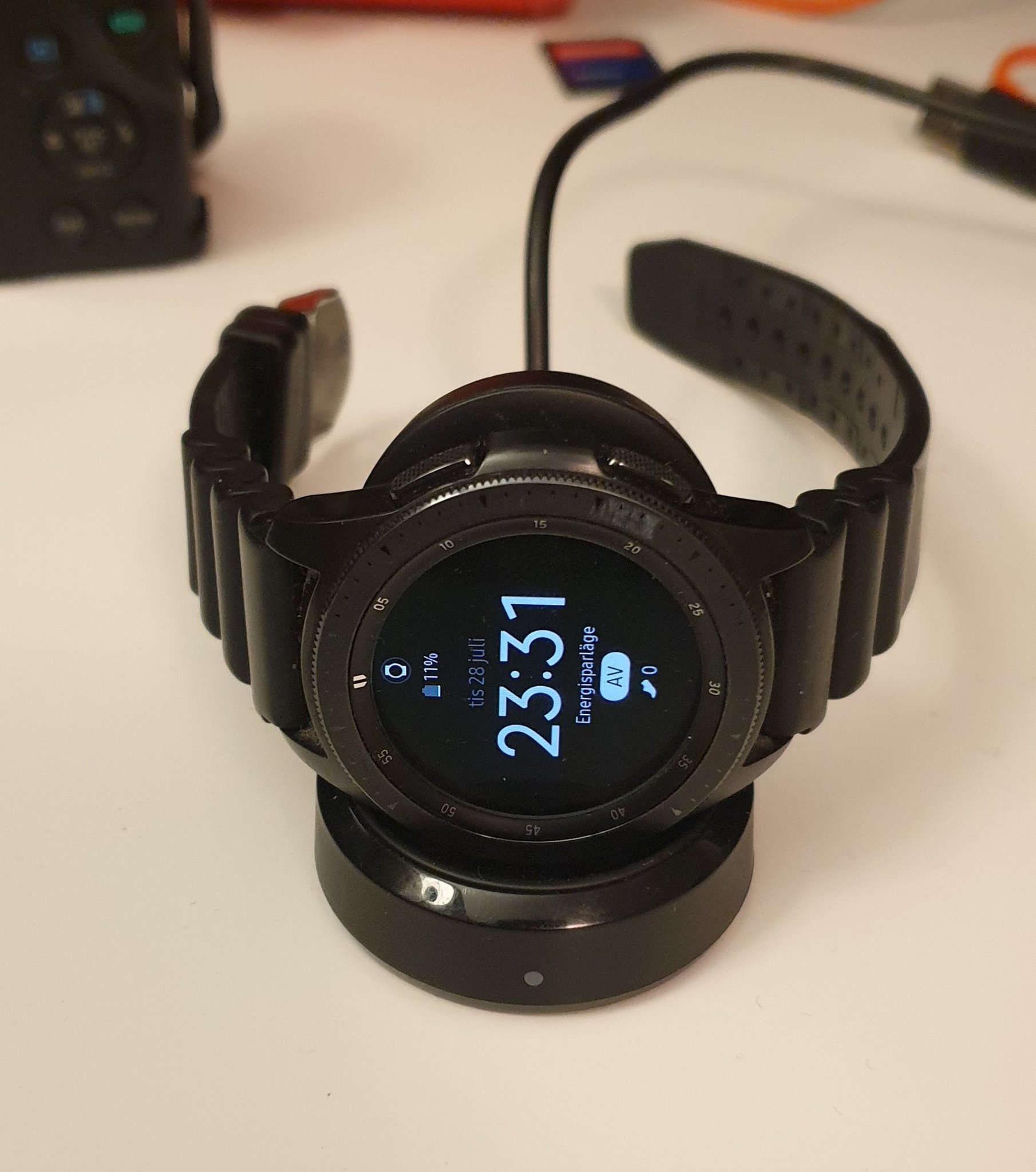 Galaxy Watch 42mm Bluetooth + 4G (410462015) á Köp pÃ¥ Tradera