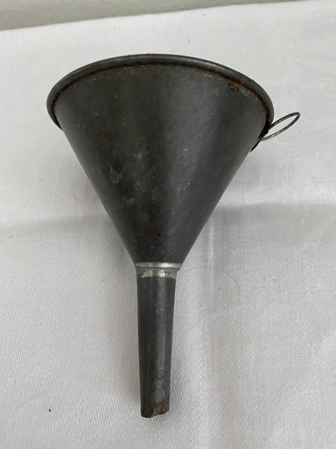 Retro tratt | Köp på Tradera (553825997)