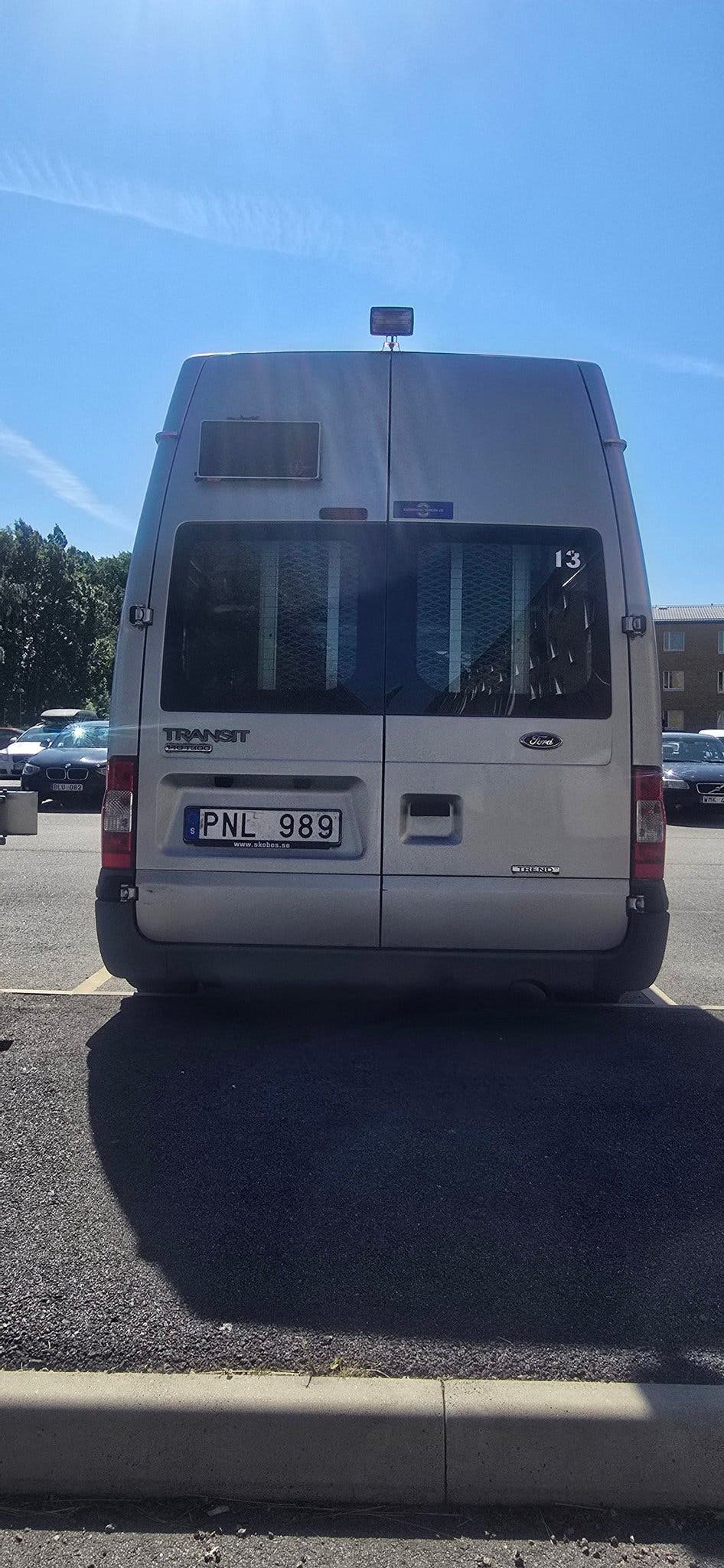 Ford Transit T300 Combi 2.2 TDCi Manuell, 6-trinn, 140hk, 2013