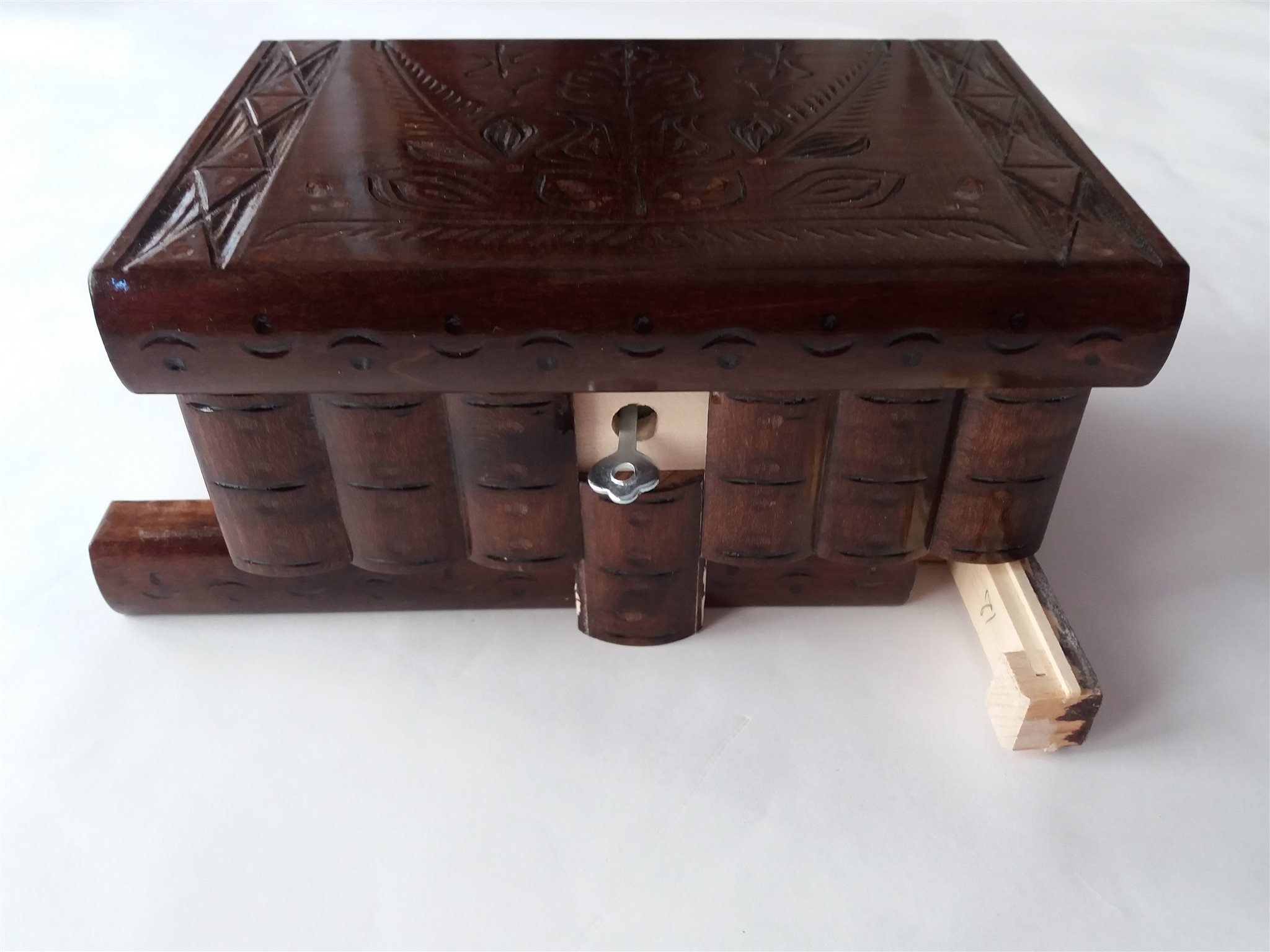 Югирс конструкторы шкатулка. Шкатулка с секретом 6 букв. Японские шкатулки с секретом химитсу-бако. Шкатулка с секретом 6 букв. Шкатулка с секретом 6 букв.