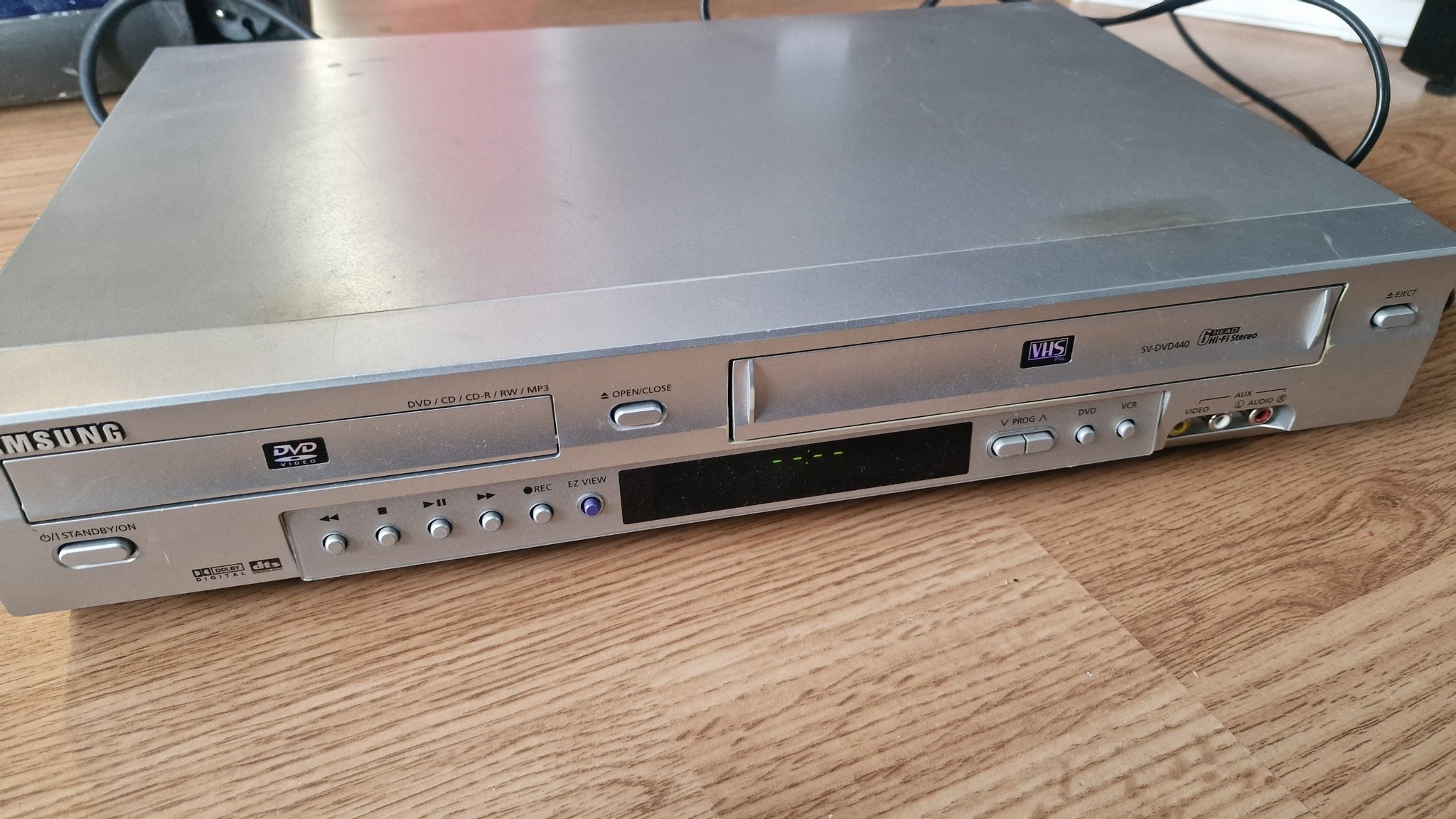 Samsung SVDVD440 DVD VCR DUAL DECK COMBO Köp på Tradera (586888405)