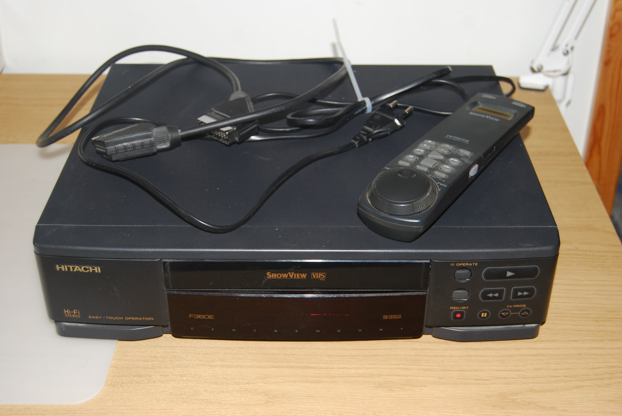 VHSspelare Hitachi F360E (417365944) ᐈ Köp på Tradera