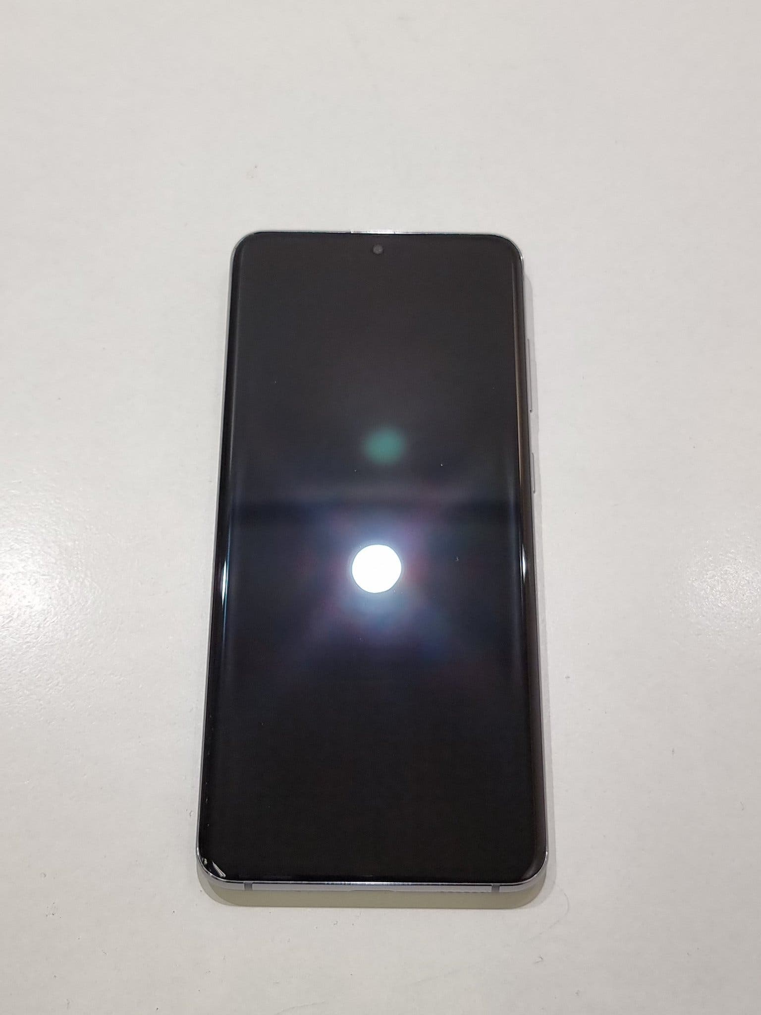 Samsung Galaxy S20 5G with 128 GB and dual SIM in grey