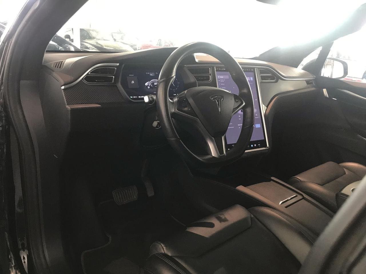 Tesla Model X 75D, 525ps, 2018