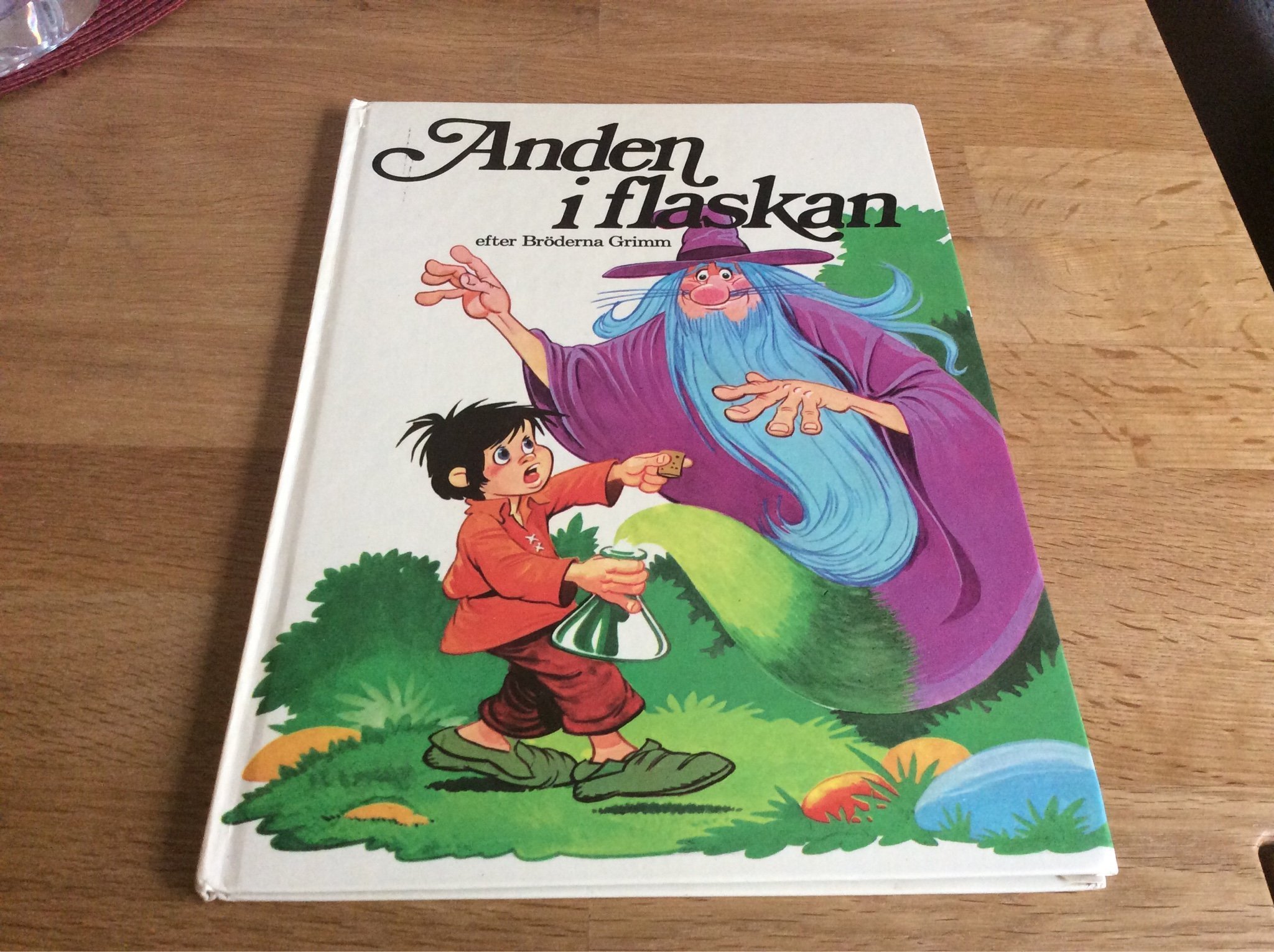 Anden I Flaskan Pa Engelska