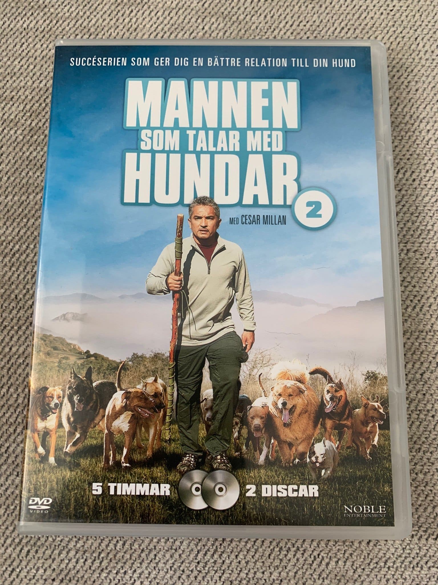 Mannen Som Talar Med Hundar
