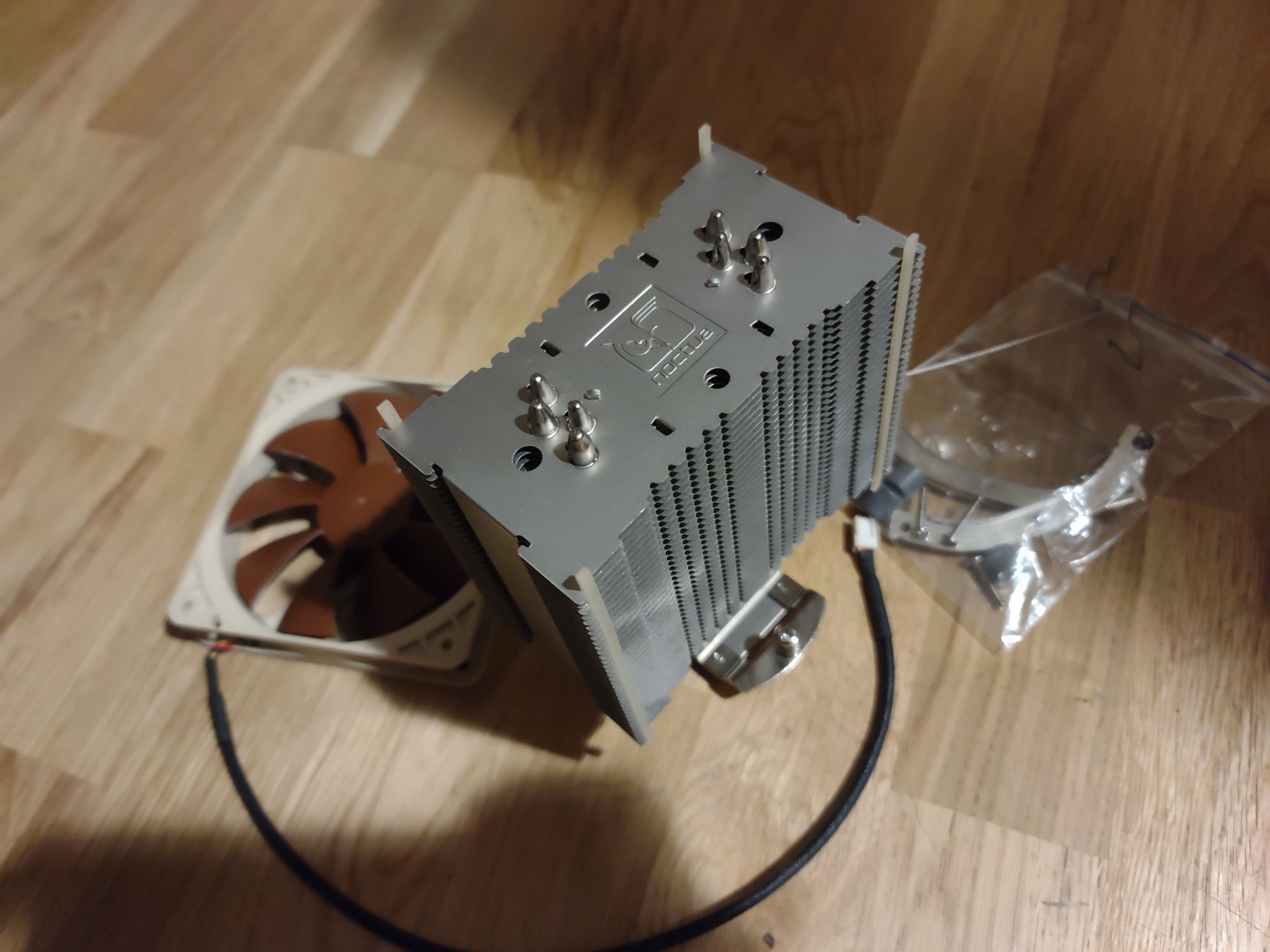 Noctua NH-U12P SE2 (Noctua NM-AM4 Mounting Kit) | Köp på Tradera ...