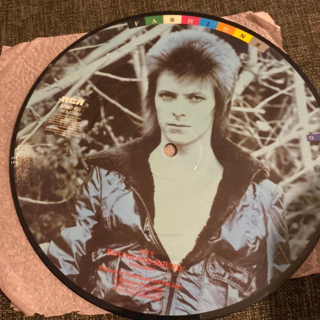 Se produkter som liknar David Bowie - Fashion Picture.. på Tradera ...