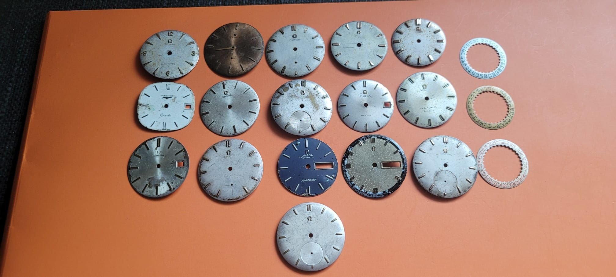 Omega urtavlor och reservdelar