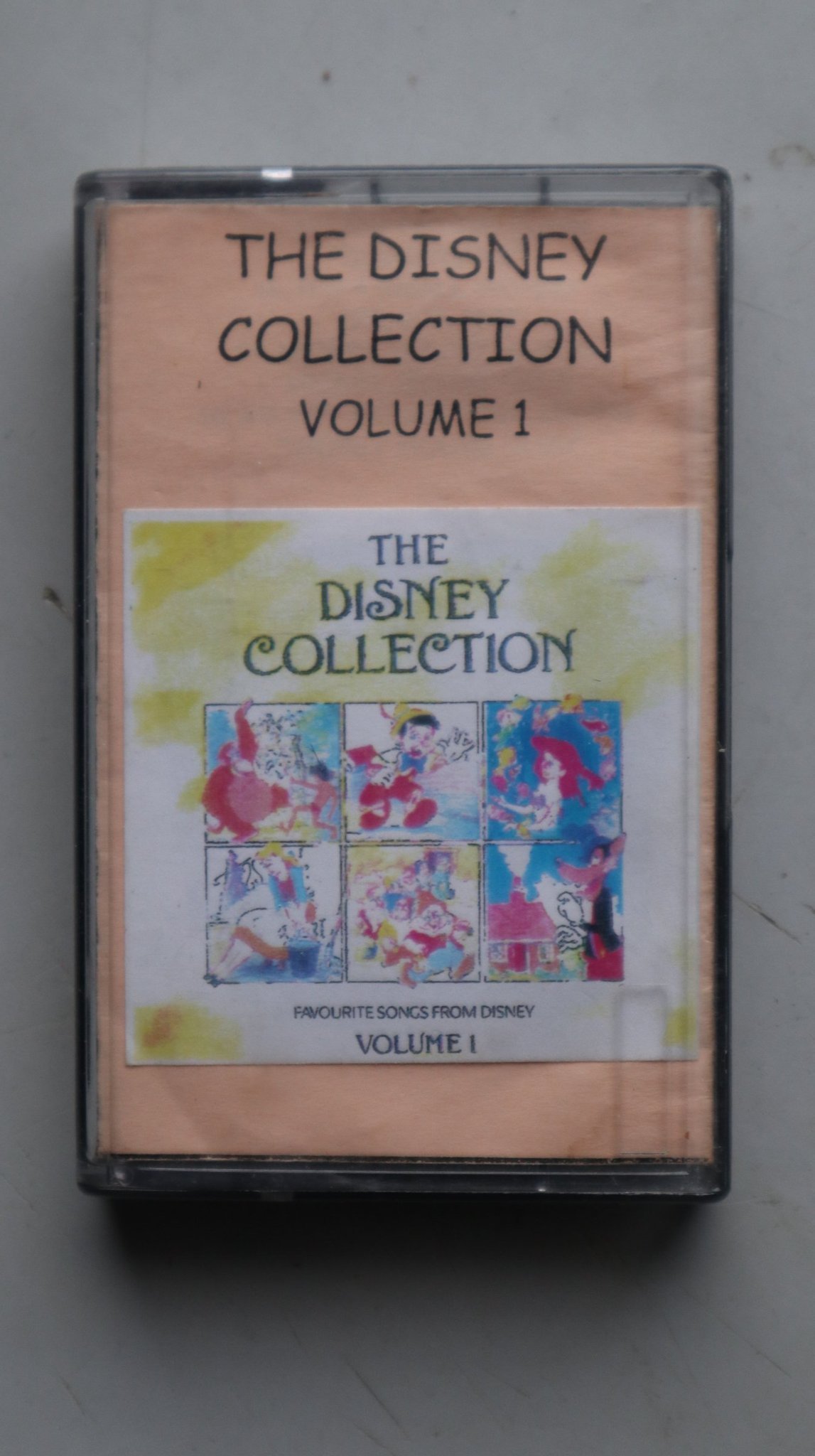 The Disney Collection Vol 1 / Kassetband Ca.. Köp på Tradera