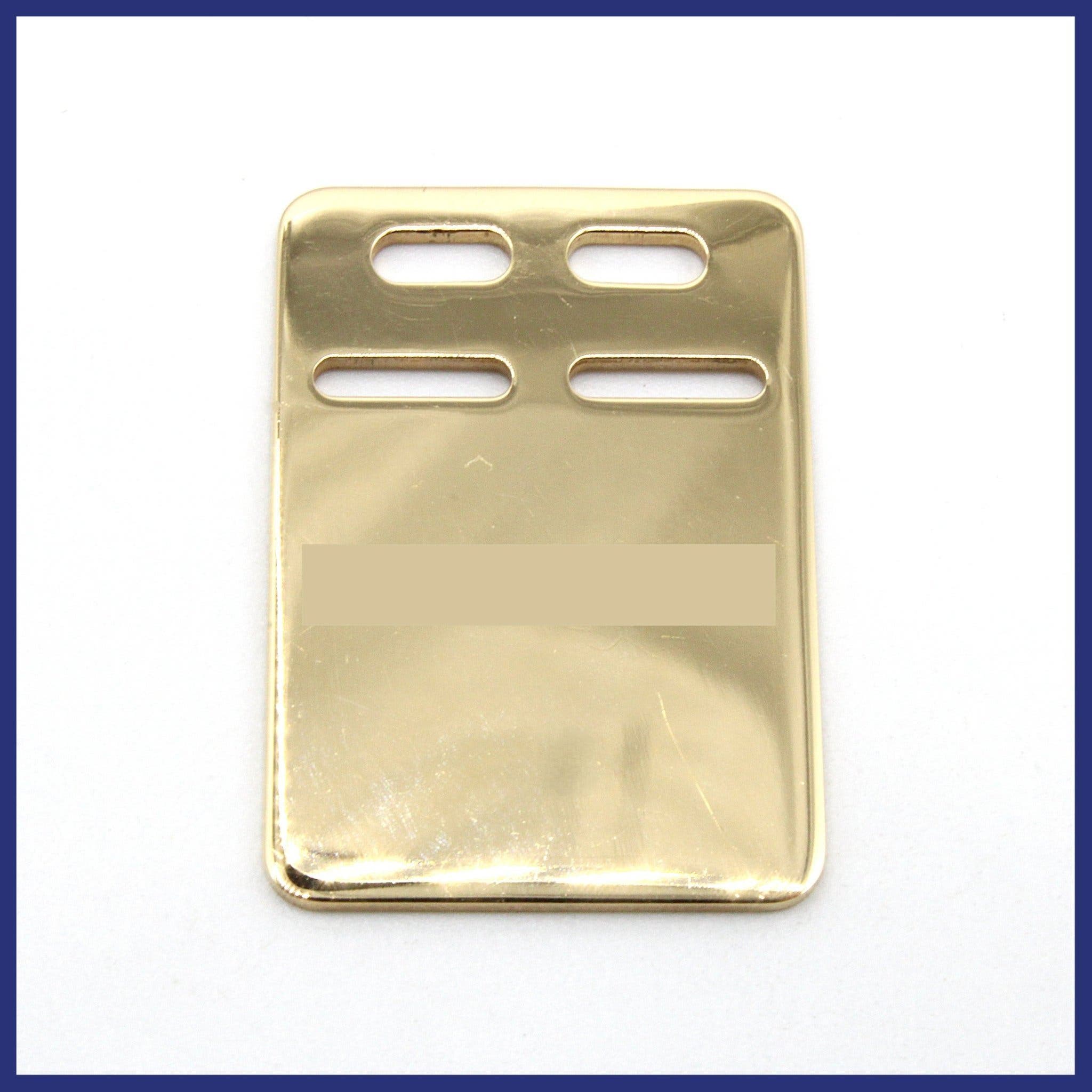 Guldbricka, 18K guld, ID-bricka (vikt 7g, mått 27,05 x 19 mm)