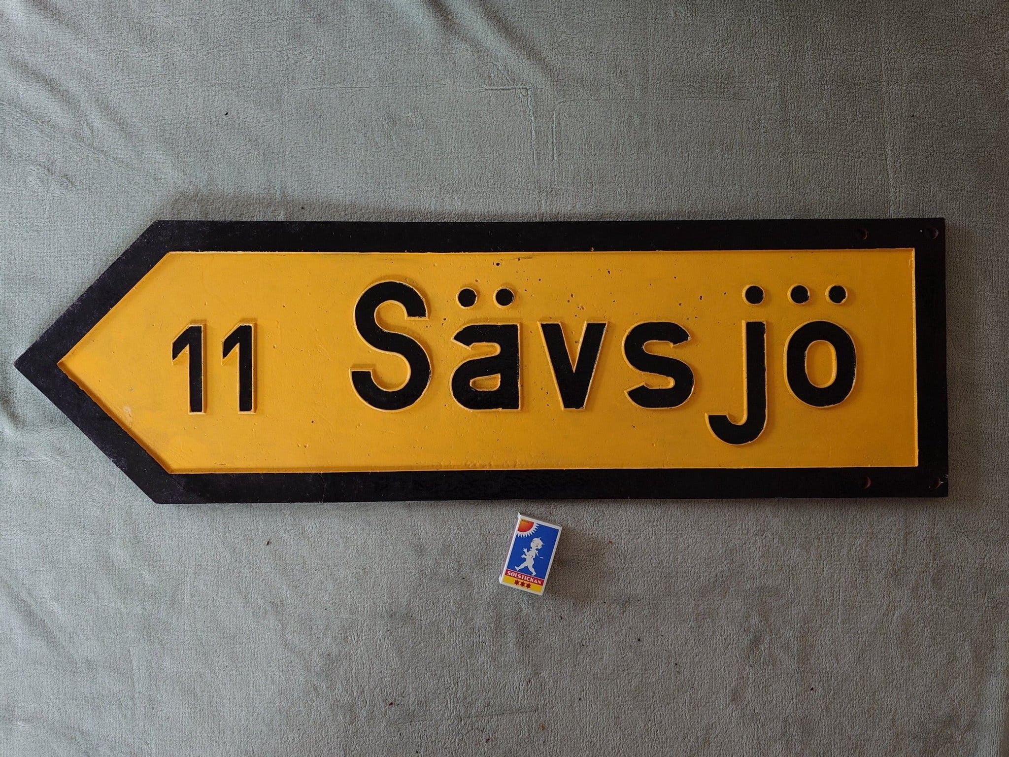Vägskylt Sävsjö 11 | Köp på Tradera (678632075)