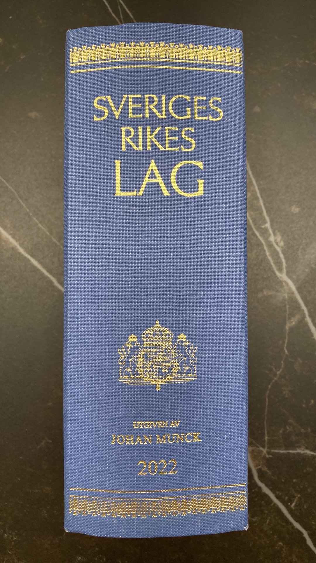 Se produkter som liknar Lagbok 2022 Sveriges Rikes Lag på Tradera
