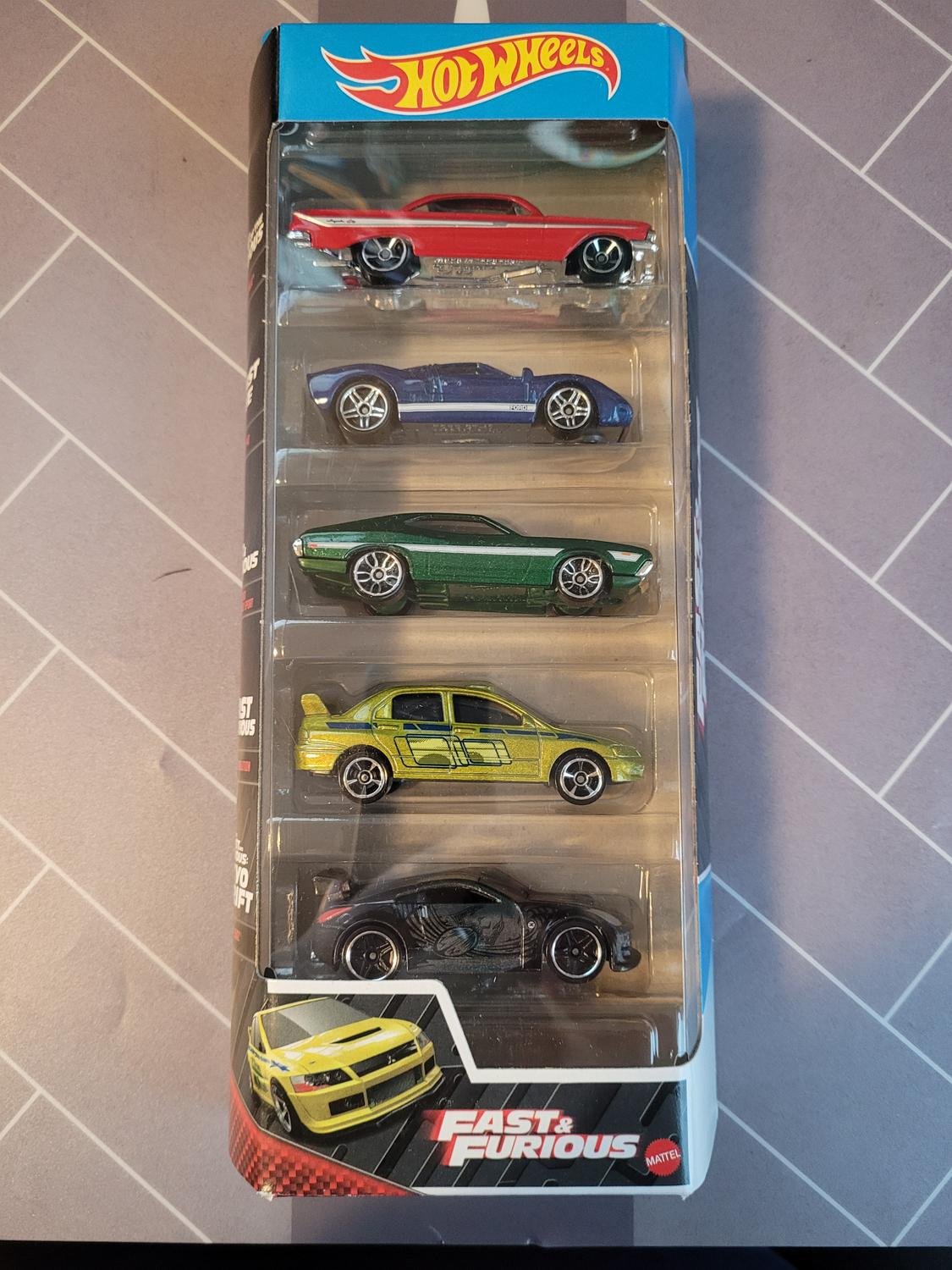 Se produkter som liknar Hot Wheels 5 Pack Fast &.. på Tradera
