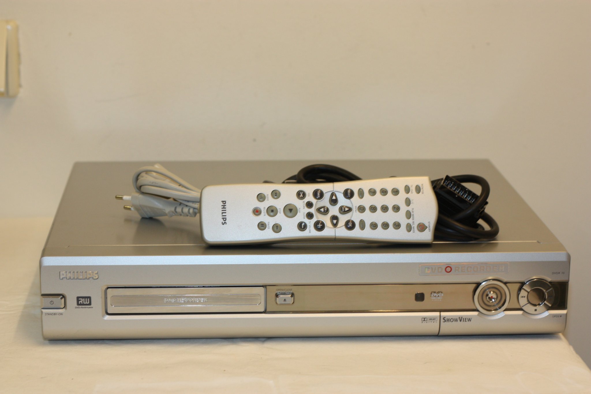 Philips DVDR70 / 021 DVDRecorder silver (394794849) ᐈ Köp på Tradera
