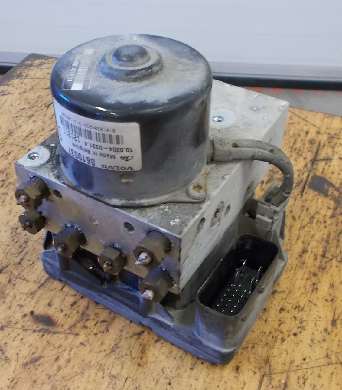 ABS enhet Volvo V70 S80 S60 8619538 (409769807) ᐈ Köp på Tradera