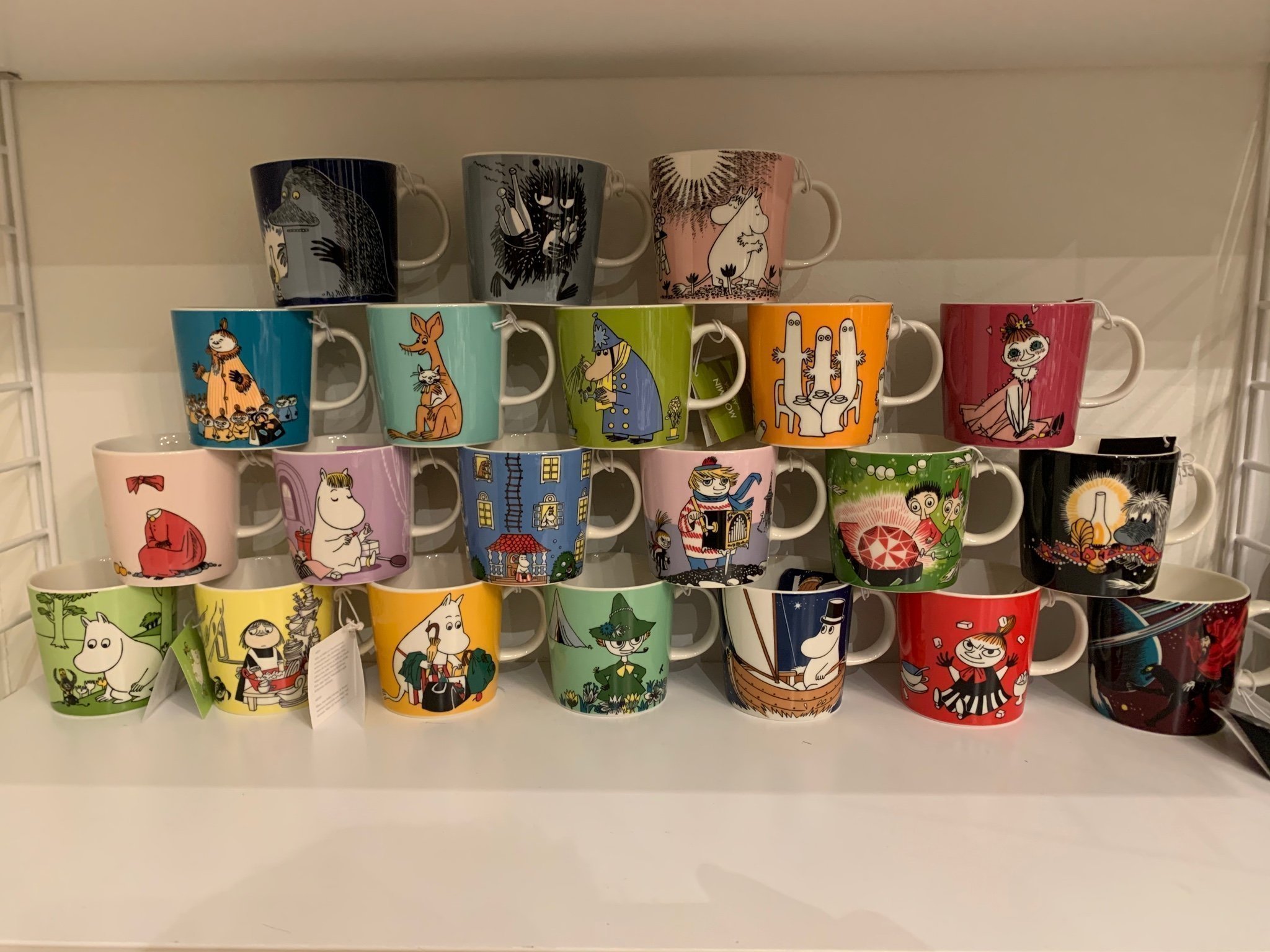 21 st nya muminmuggar komplett samling med guldstämpel släppta 7/8