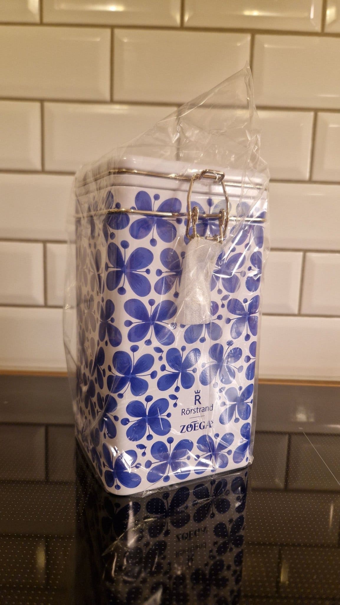 Se produkter som liknar Rörstrand Mon Amie kaffeburk på Tradera (720880657)