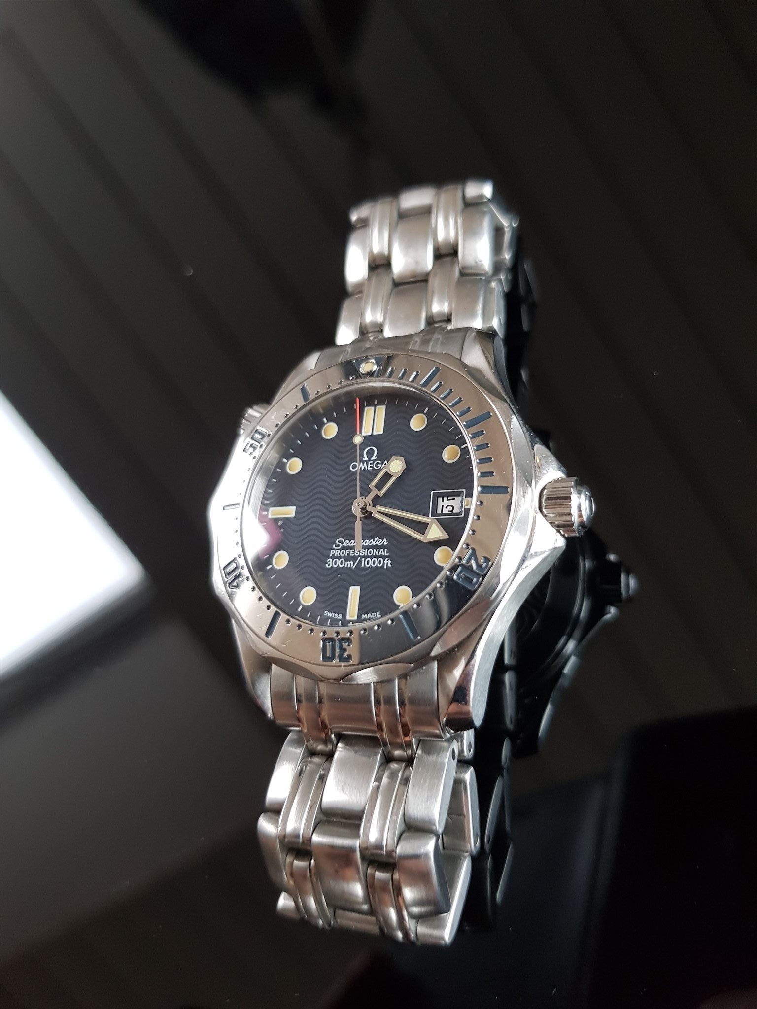 omega seamaster 300m professional quartz
