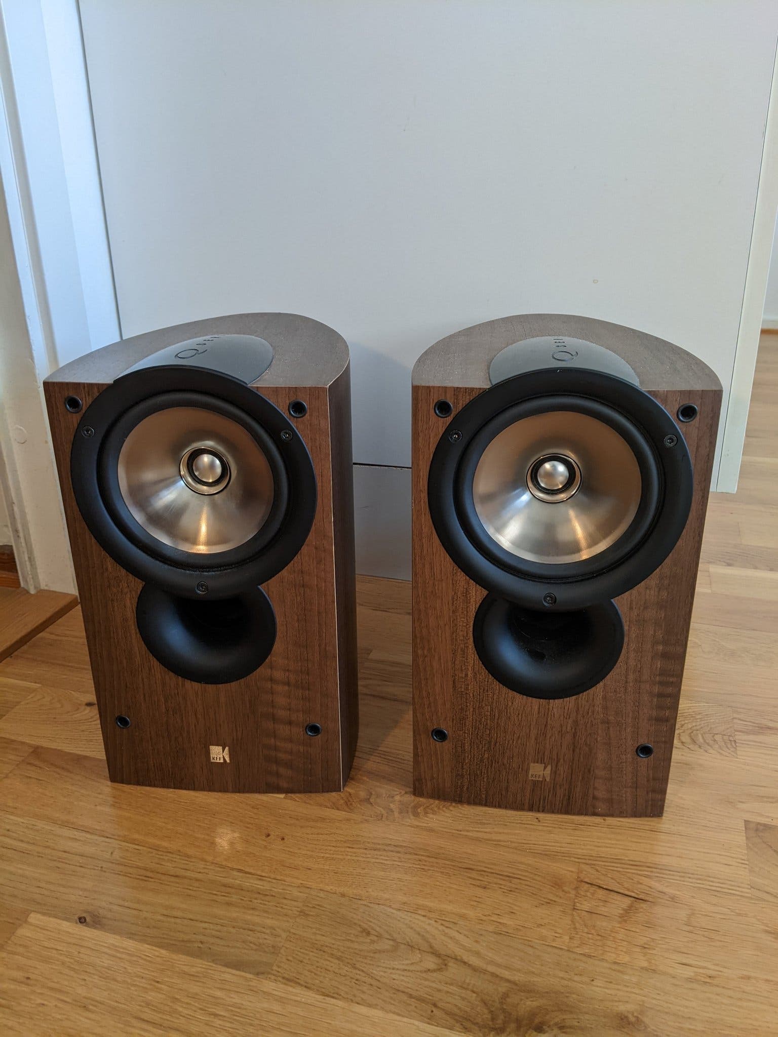 Se Produkter Som Liknar KEF IQ1 H gtalare IQ2c Center P Tradera se-produkter-som-liknar-kef-iq1-h-gtalare-iq2c-center-p-tradera