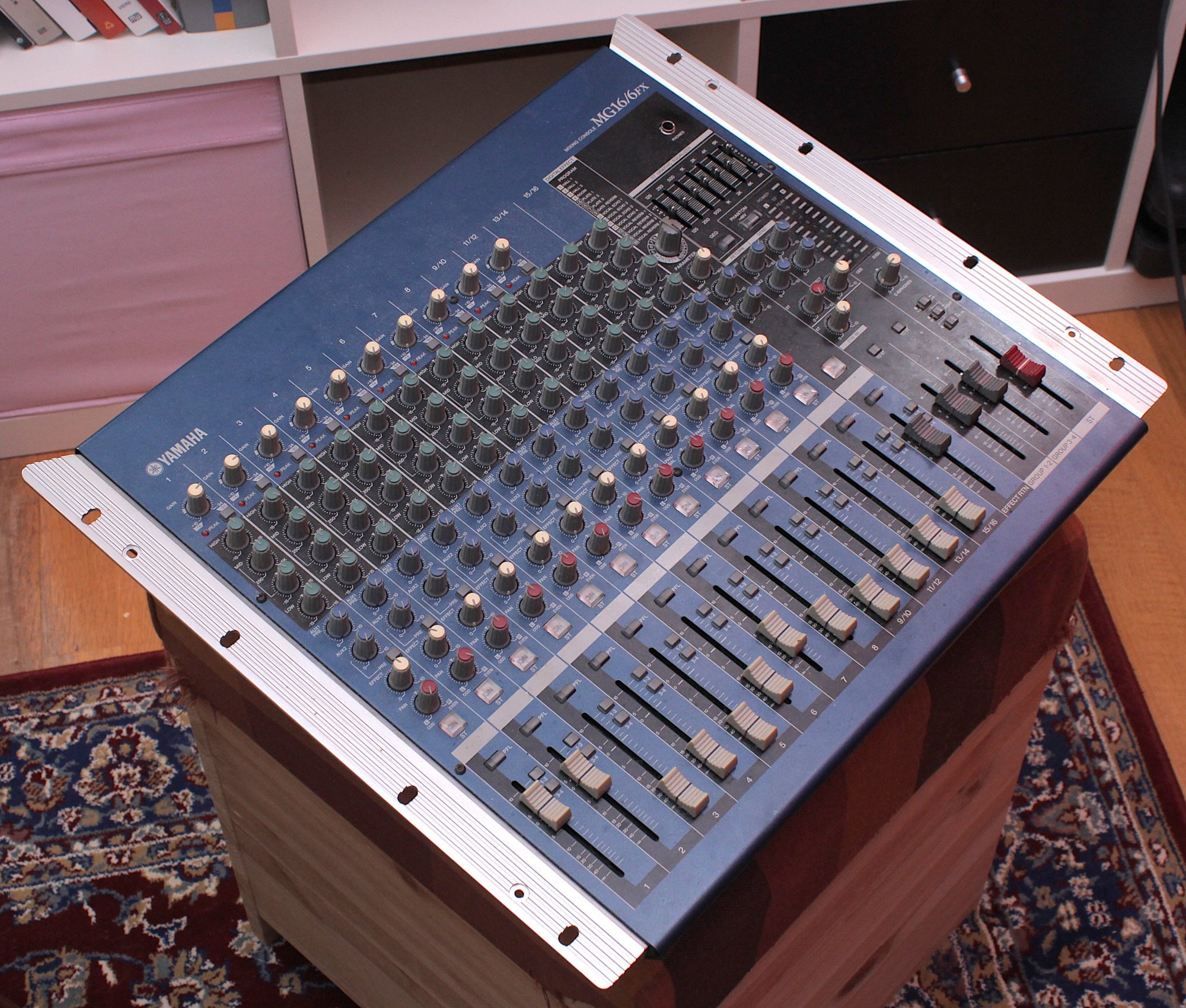 Yamaha MG16/6FX 16 kanals mixer (411138763) ᐈ Köp på Tradera