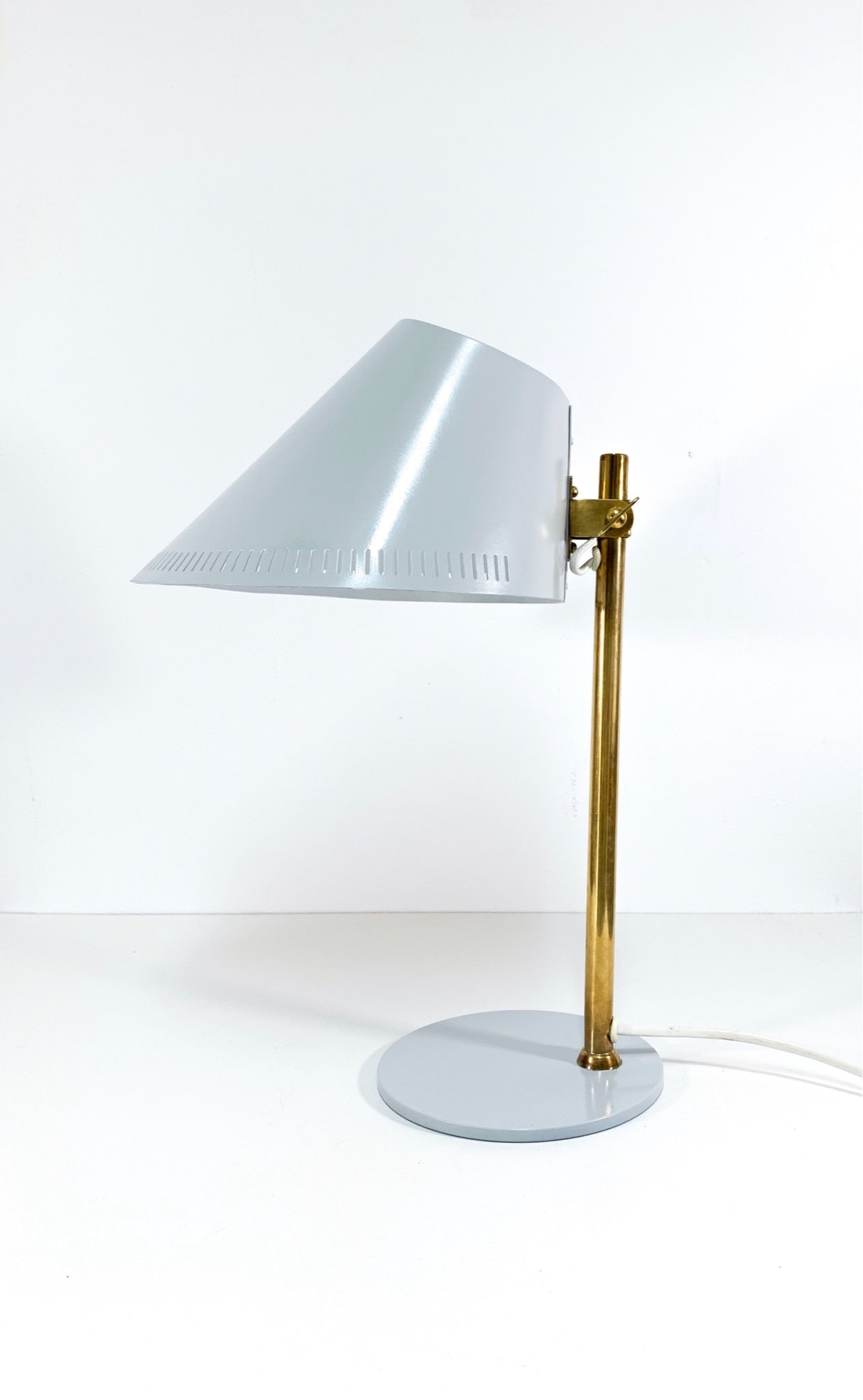 Paavo Tynell - 1 st, bordslampa / l.. (408375346) ᐈ ...